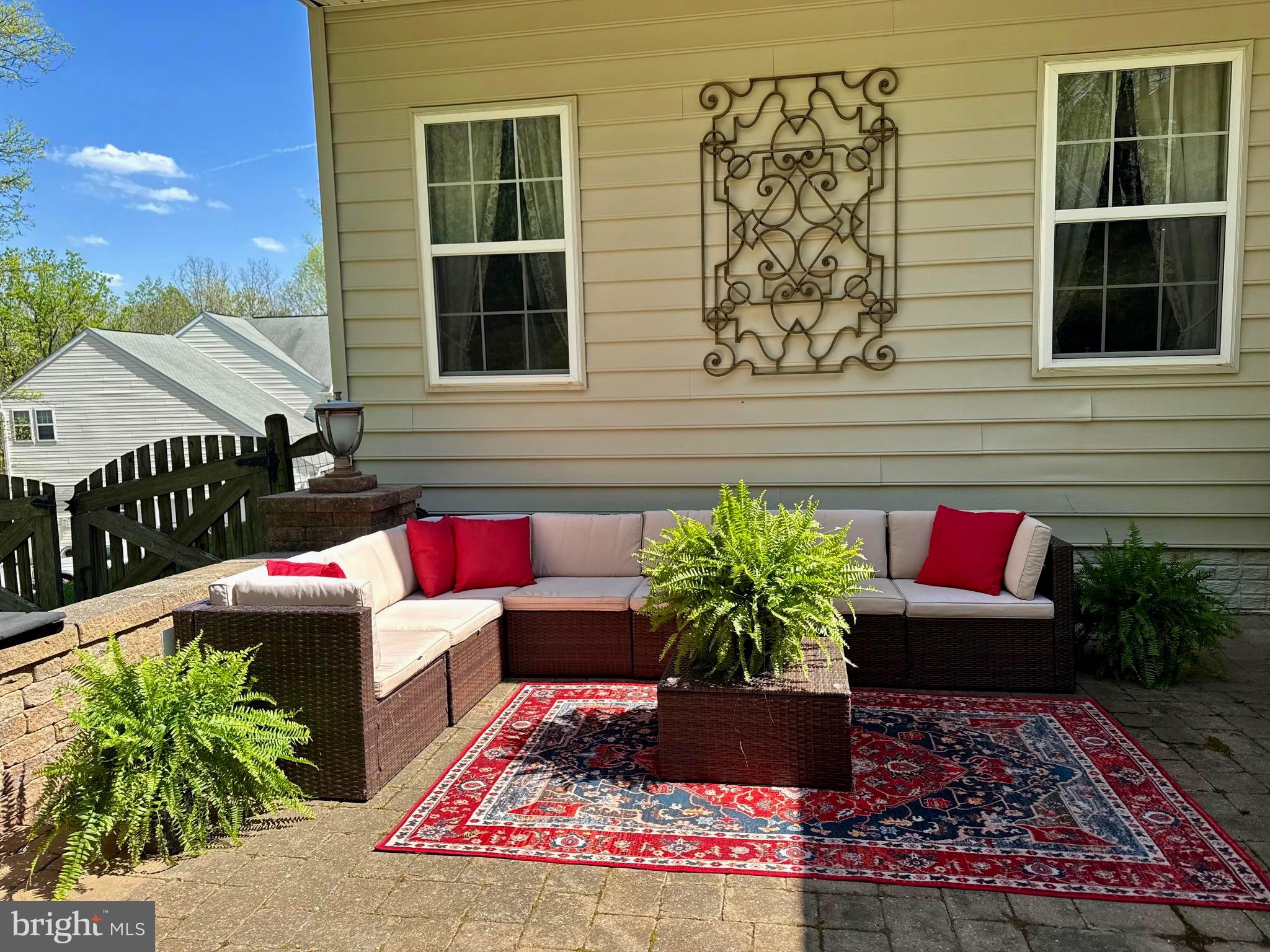 SHERWOOD FOREST - Residential