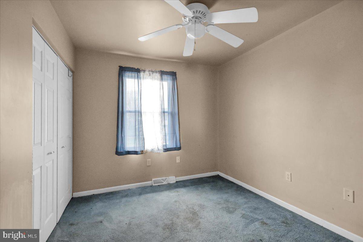 NEWBURG VILLAGE - Residential