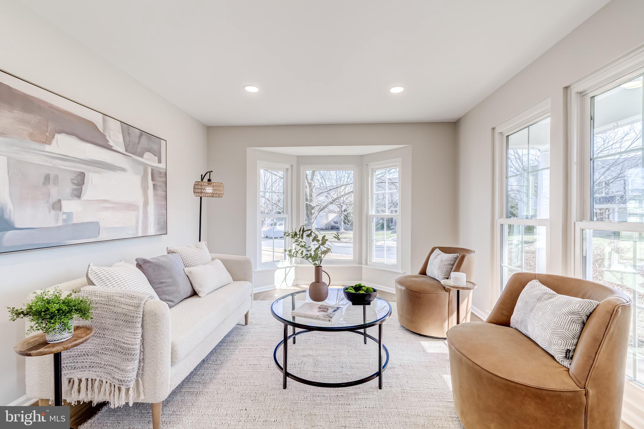 ASHBURN VILLAGE - Residential