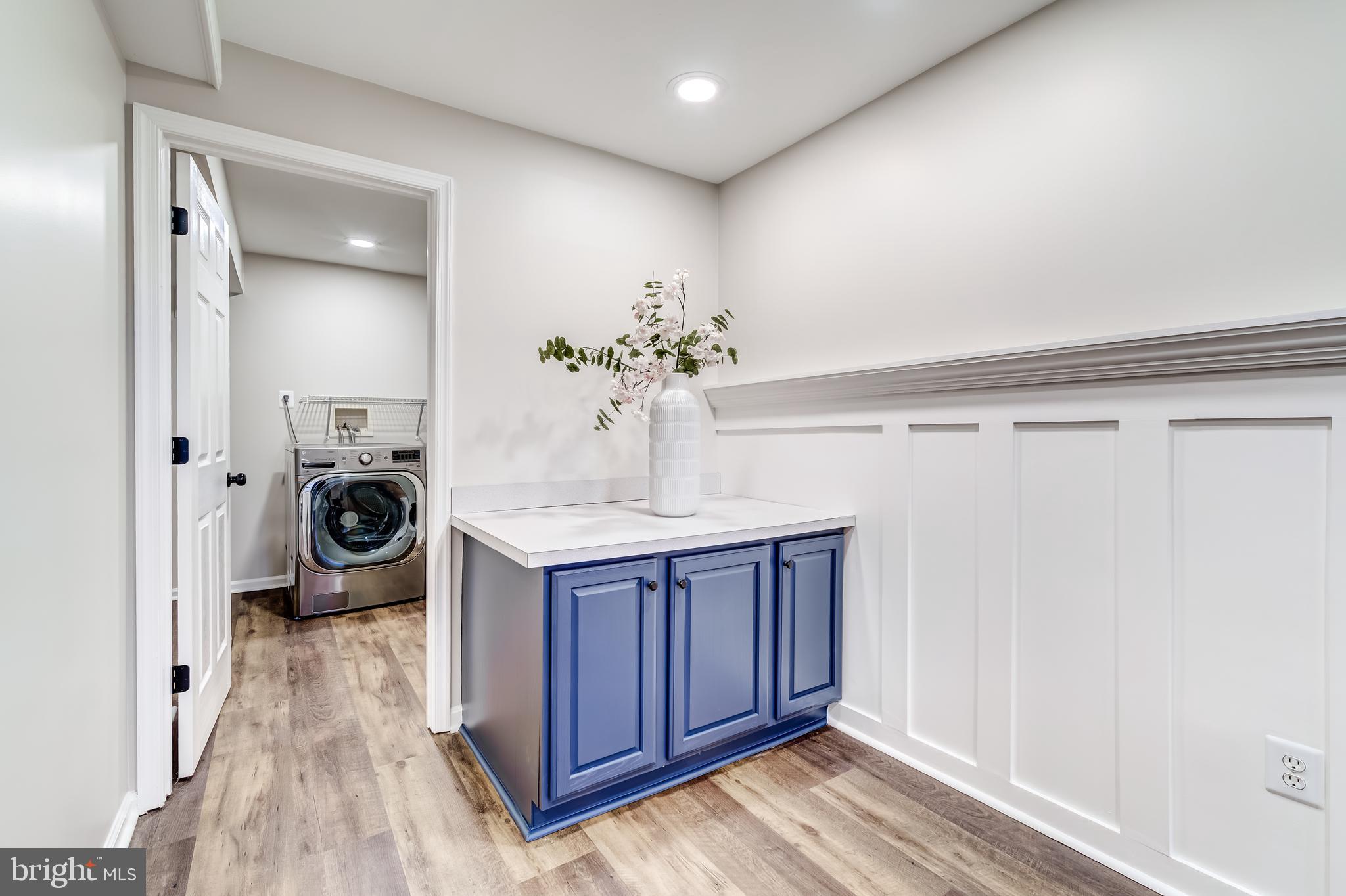 ASHBURN VILLAGE - Residential