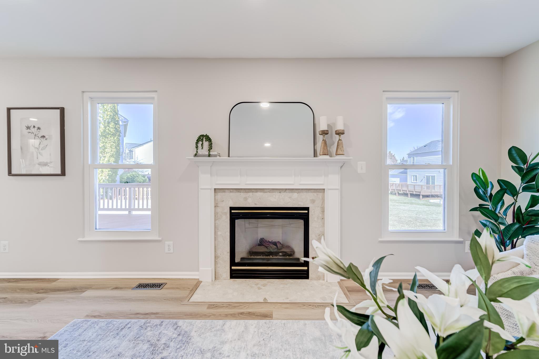 ASHBURN VILLAGE - Residential