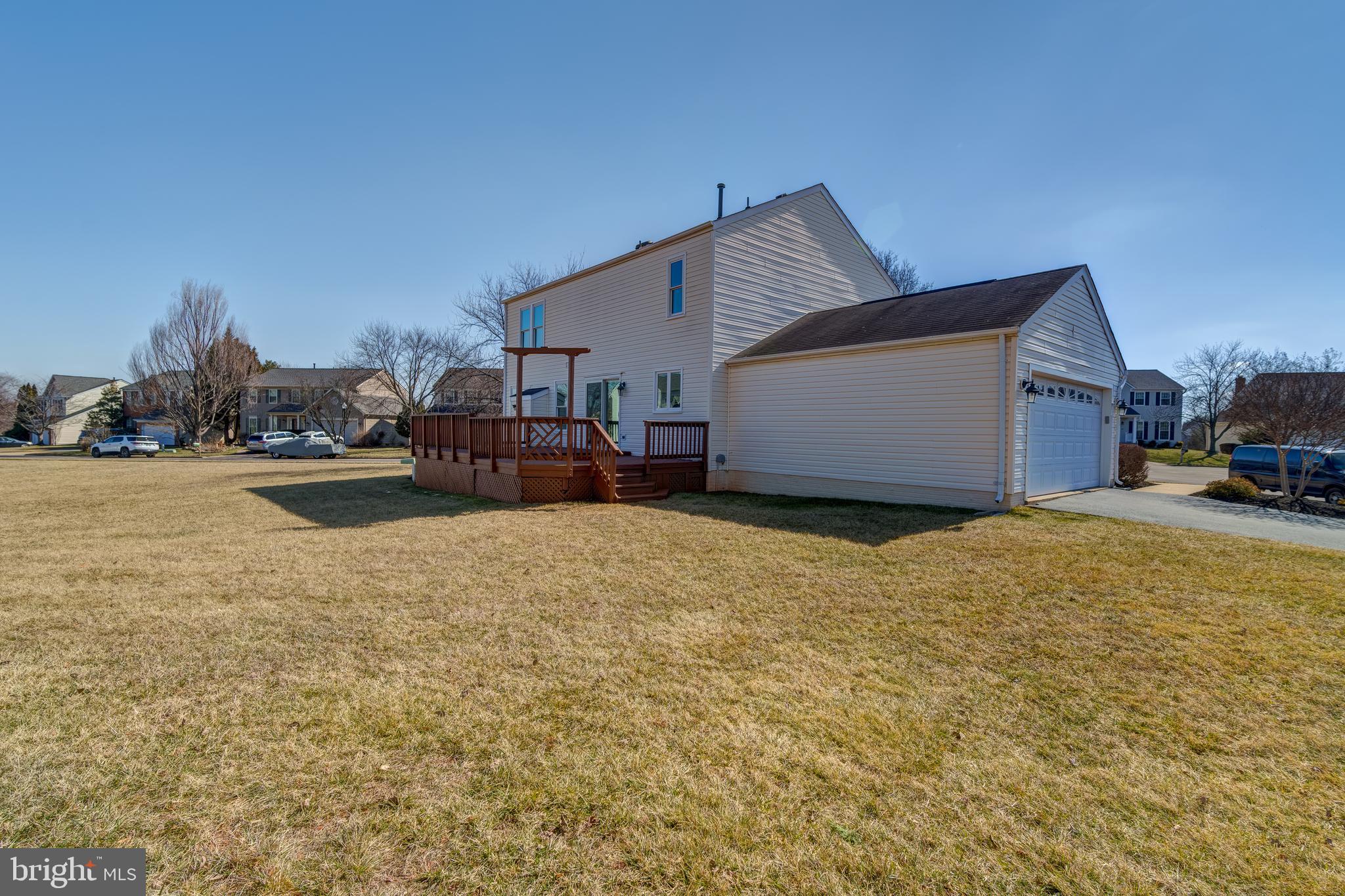 ASHBURN VILLAGE - Residential