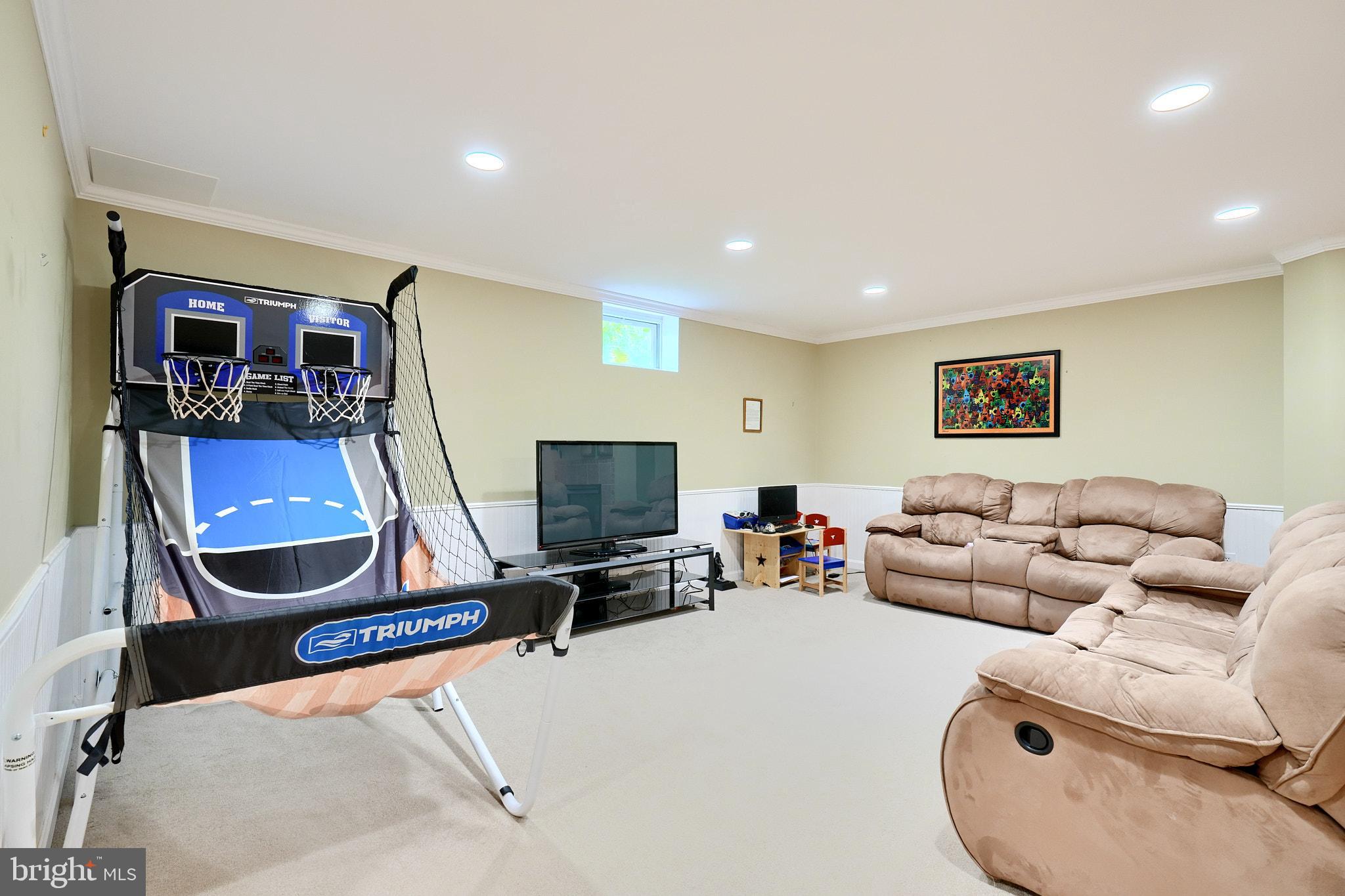 GOVERNORS RUN - Residential