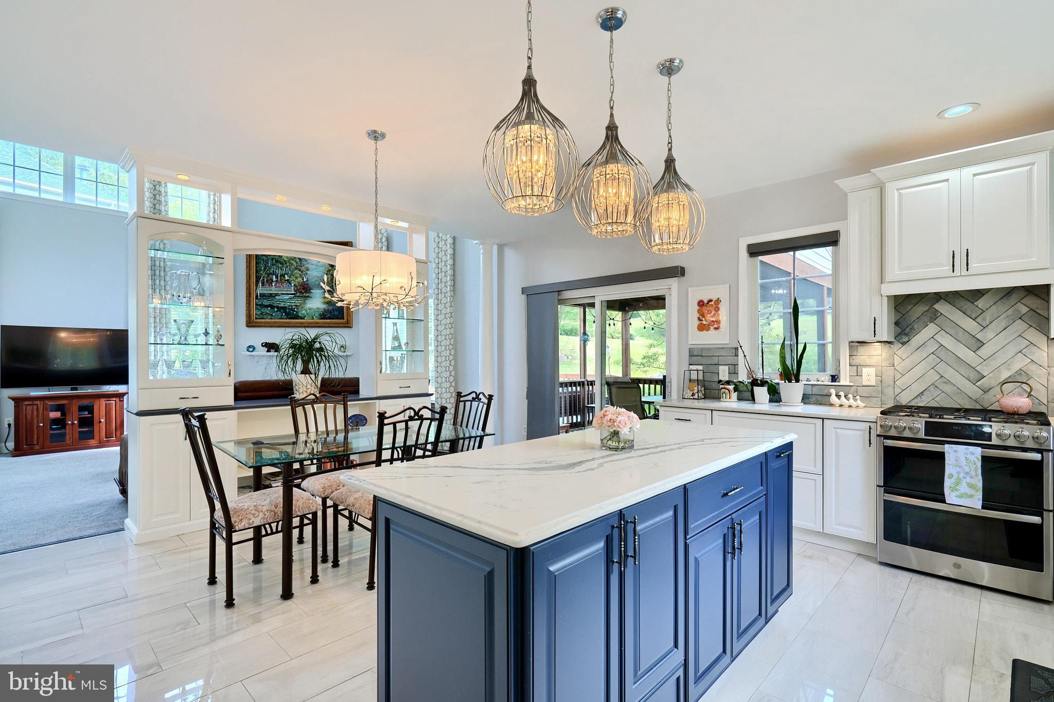 GOVERNORS RUN - Residential