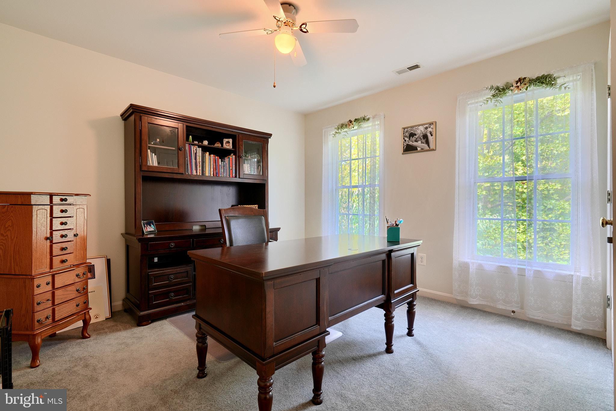 GOVERNORS RUN - Residential