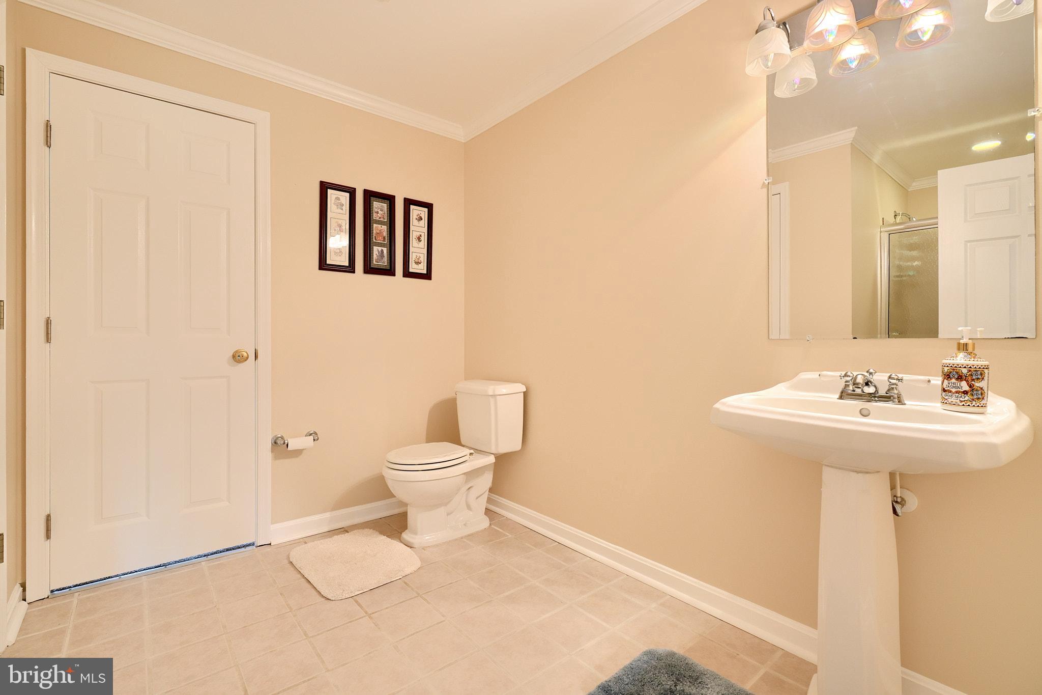 GOVERNORS RUN - Residential