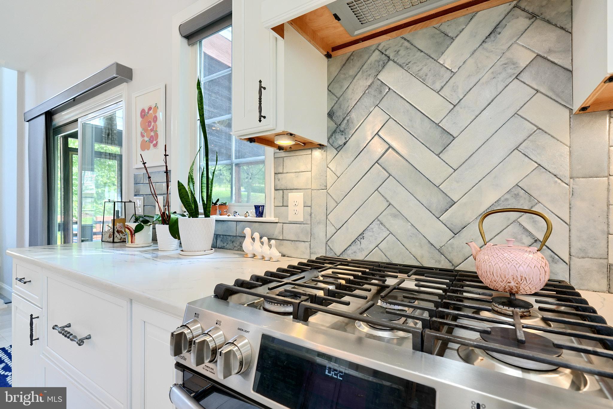 GOVERNORS RUN - Residential