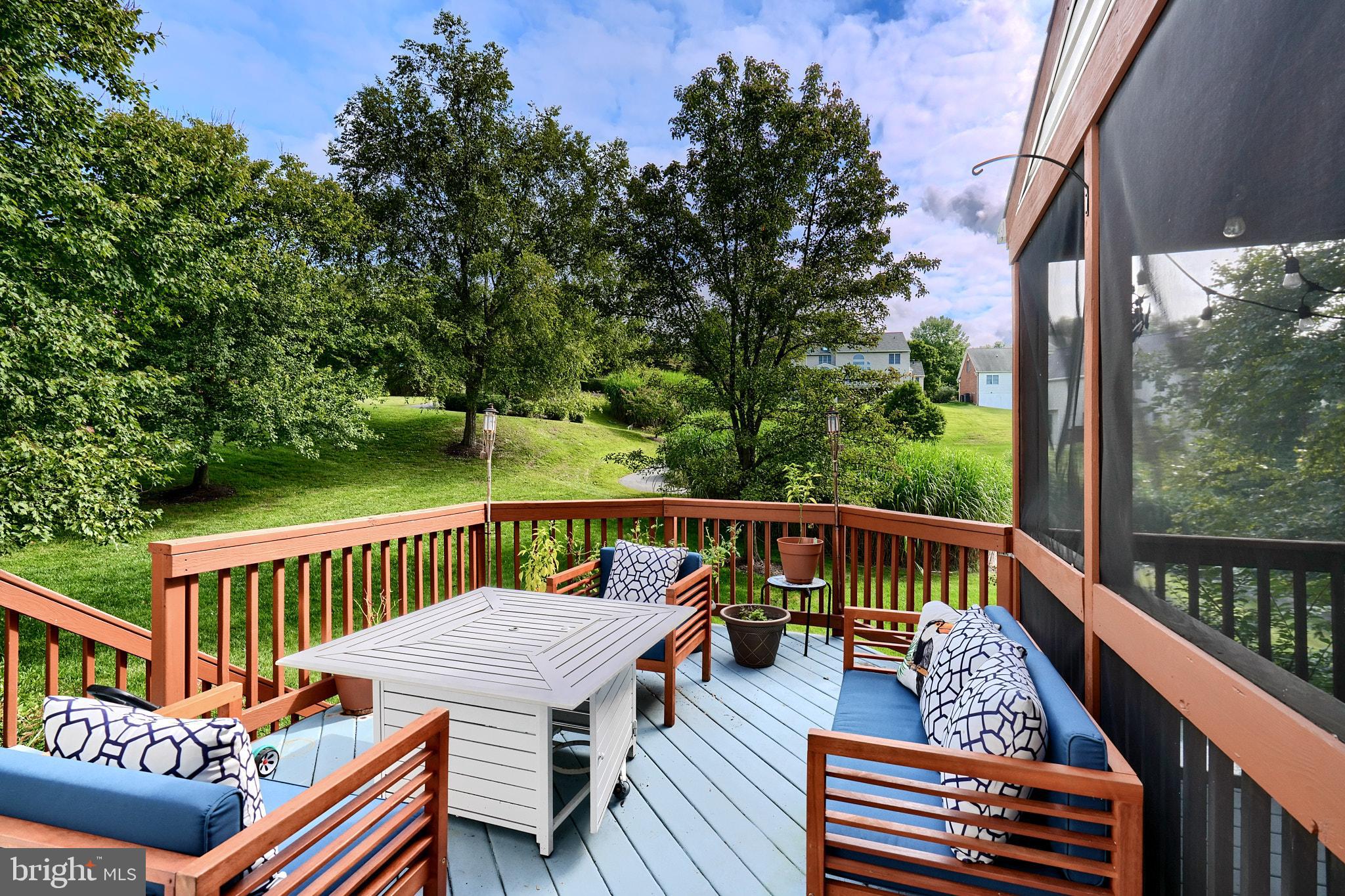 GOVERNORS RUN - Residential