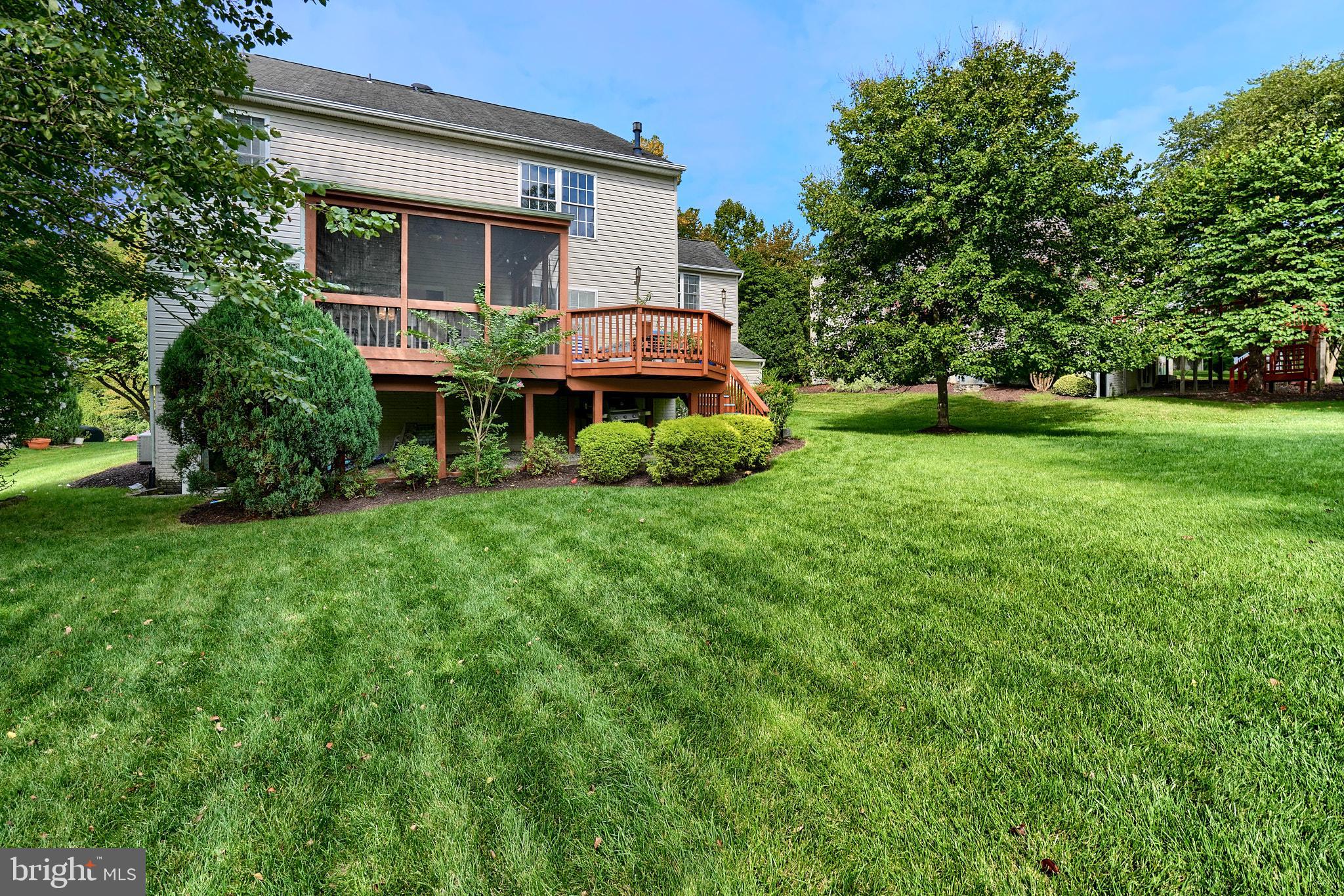 GOVERNORS RUN - Residential