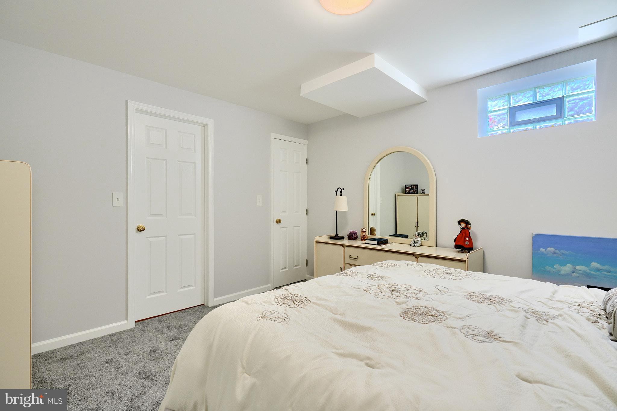 GOVERNORS RUN - Residential