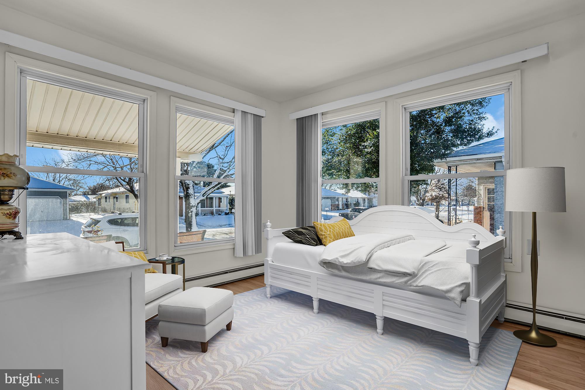 HOLIDAY CITY - BERKELEY - Residential