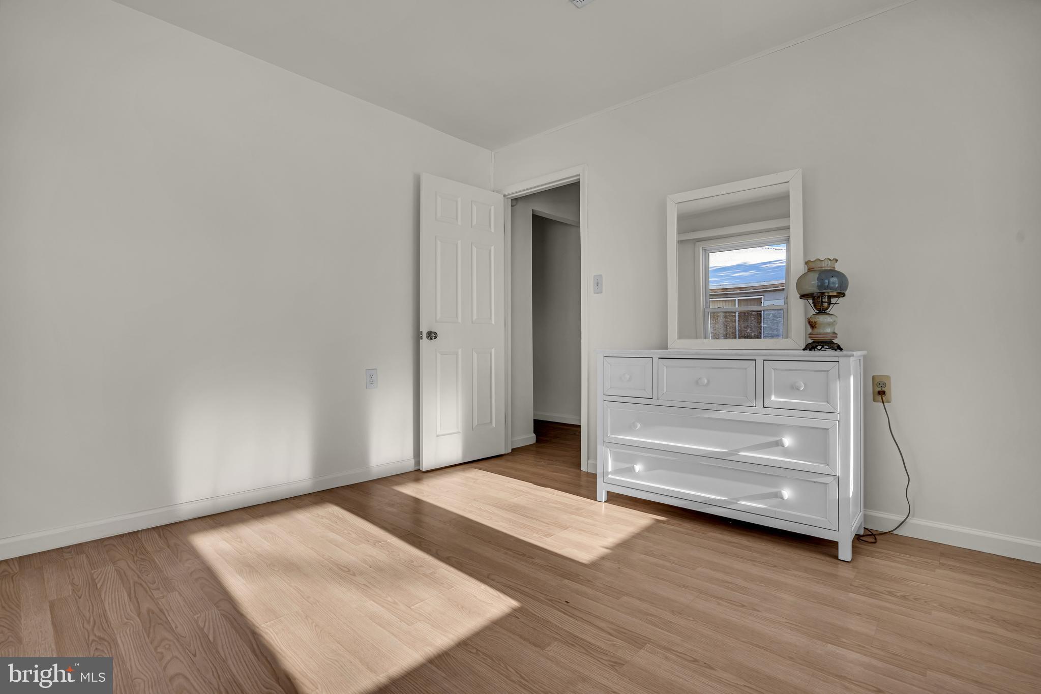 HOLIDAY CITY - BERKELEY - Residential