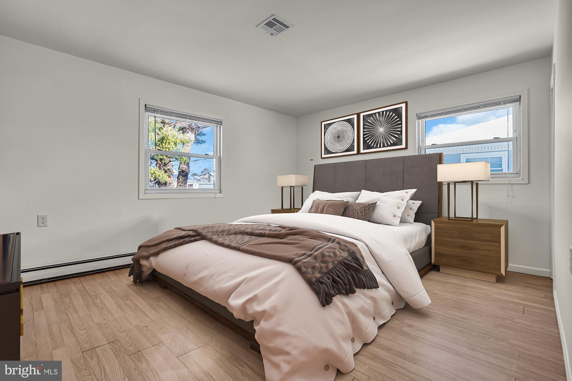 HOLIDAY CITY - BERKELEY - Residential