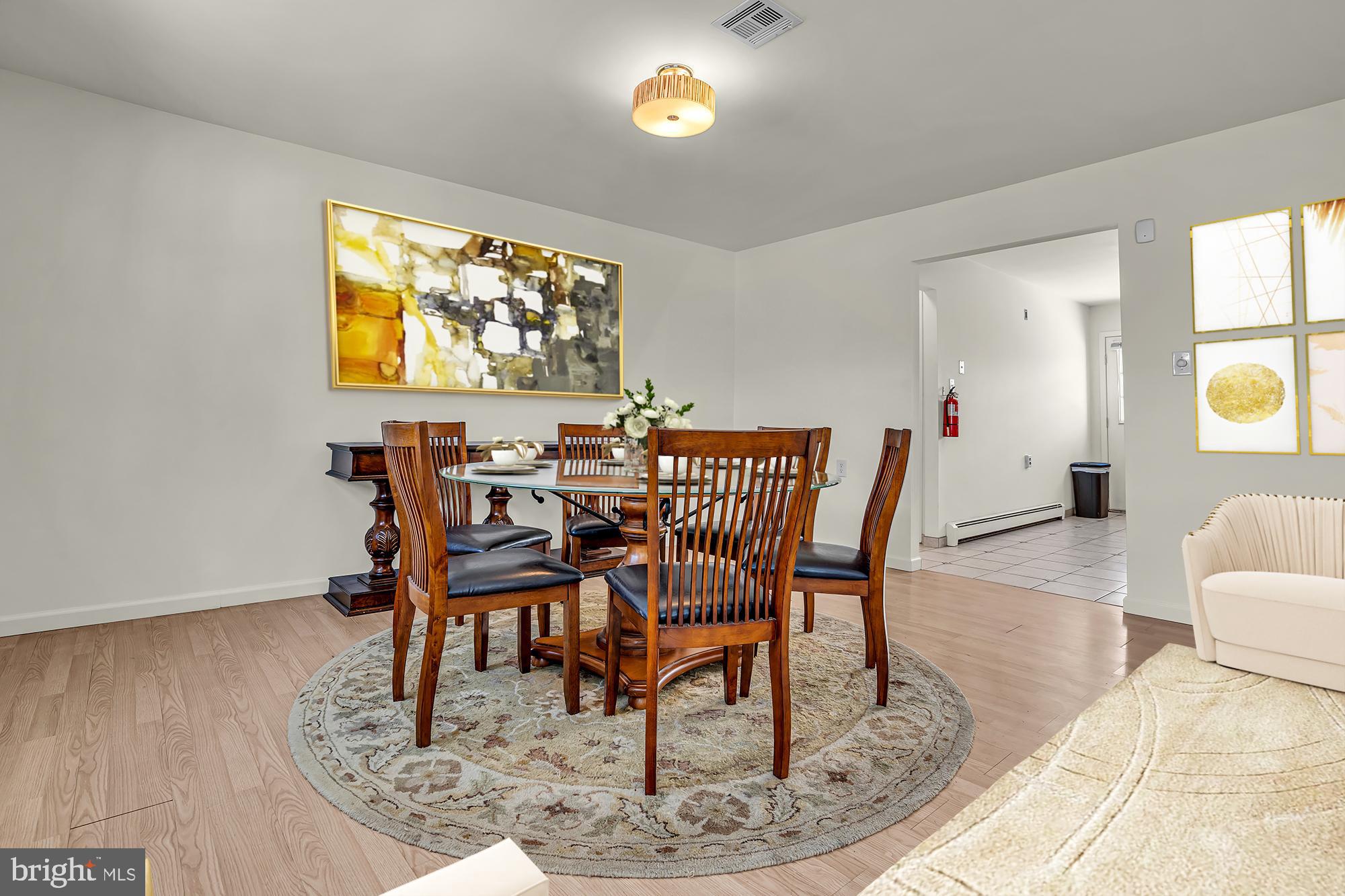 HOLIDAY CITY - BERKELEY - Residential