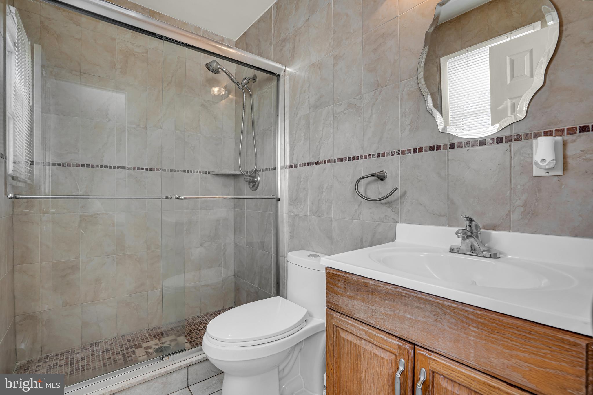 HOLIDAY CITY - BERKELEY - Residential