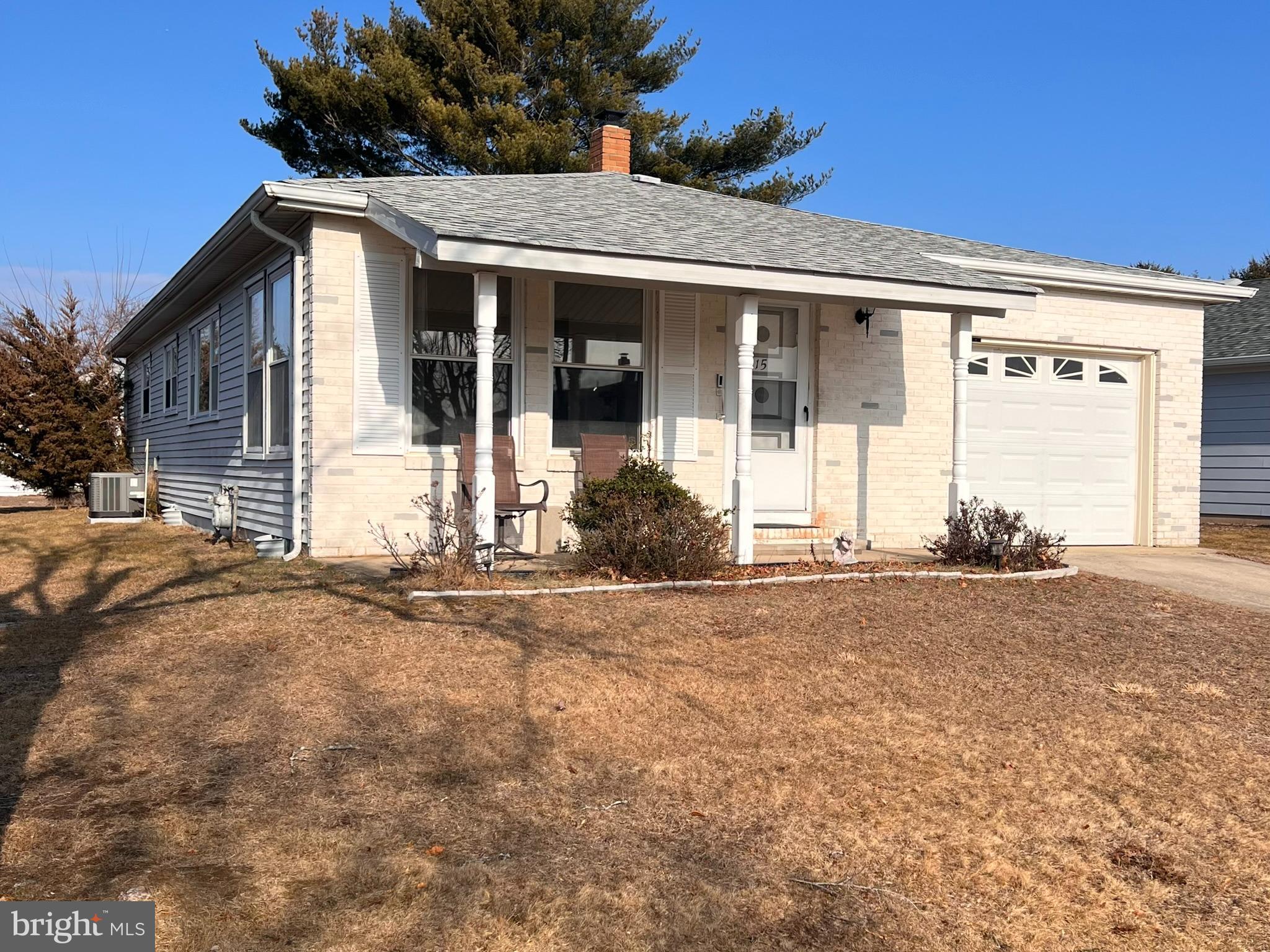 HOLIDAY CITY - BERKELEY - Residential