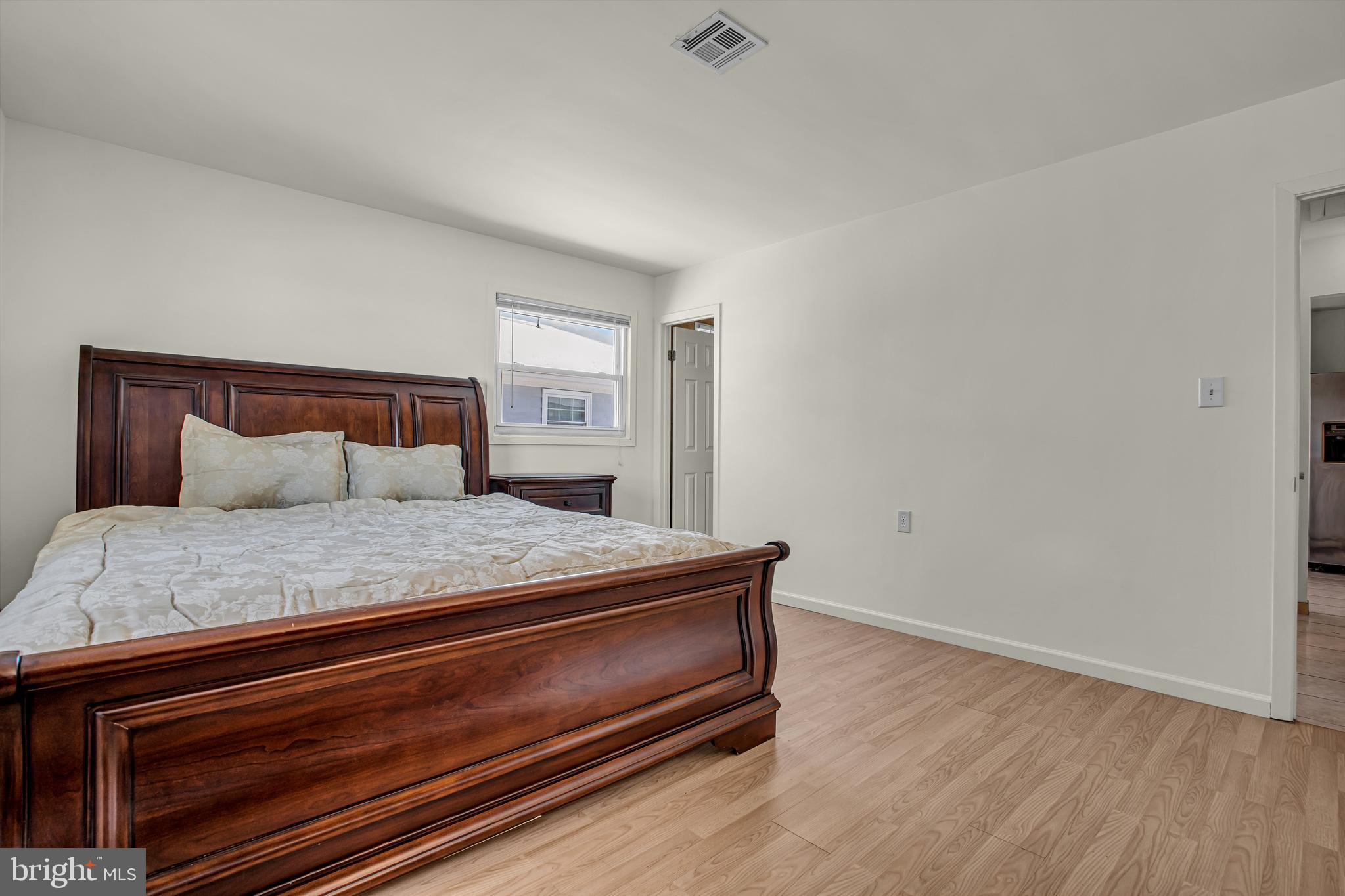 HOLIDAY CITY - BERKELEY - Residential