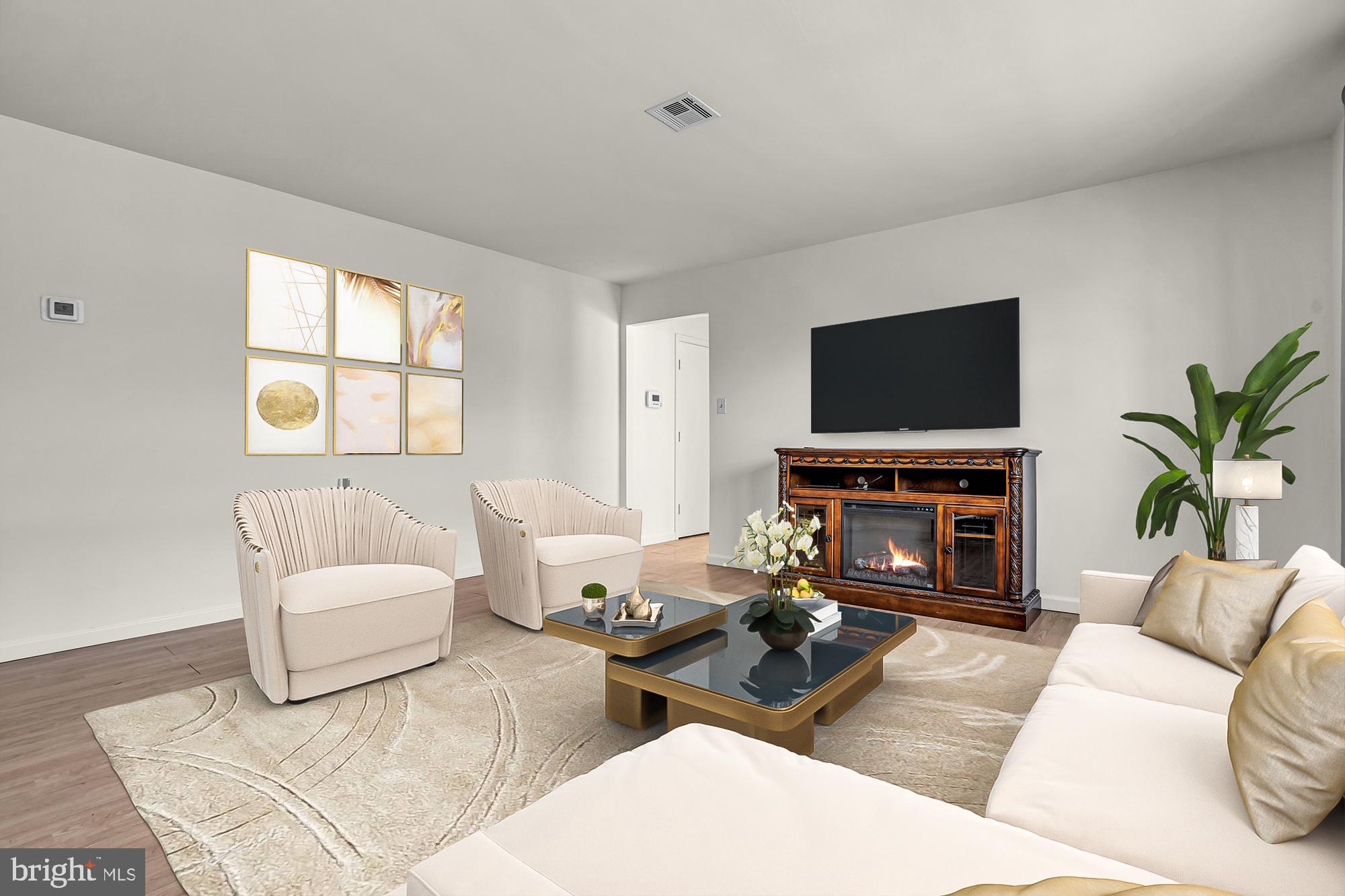 HOLIDAY CITY - BERKELEY - Residential