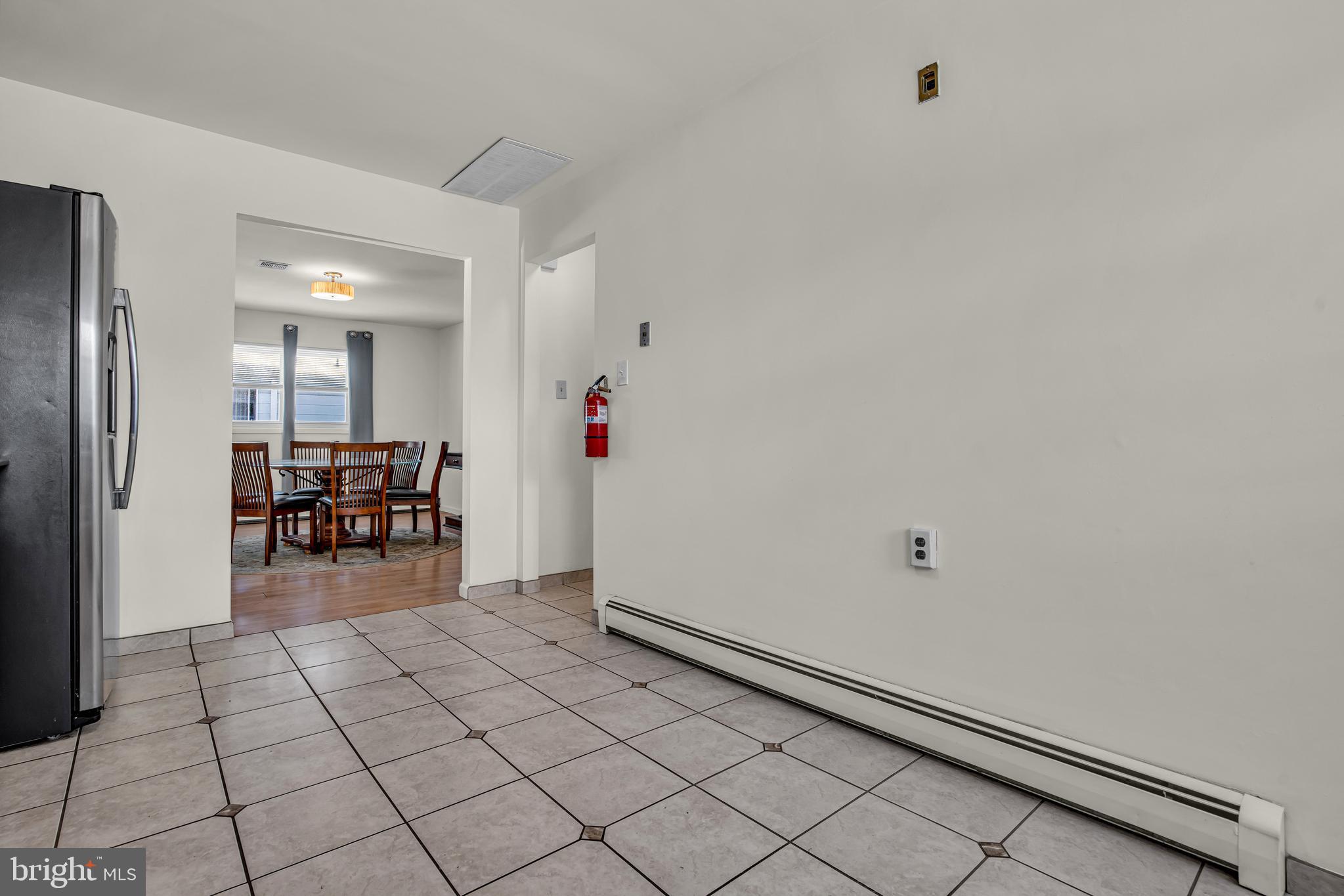 HOLIDAY CITY - BERKELEY - Residential