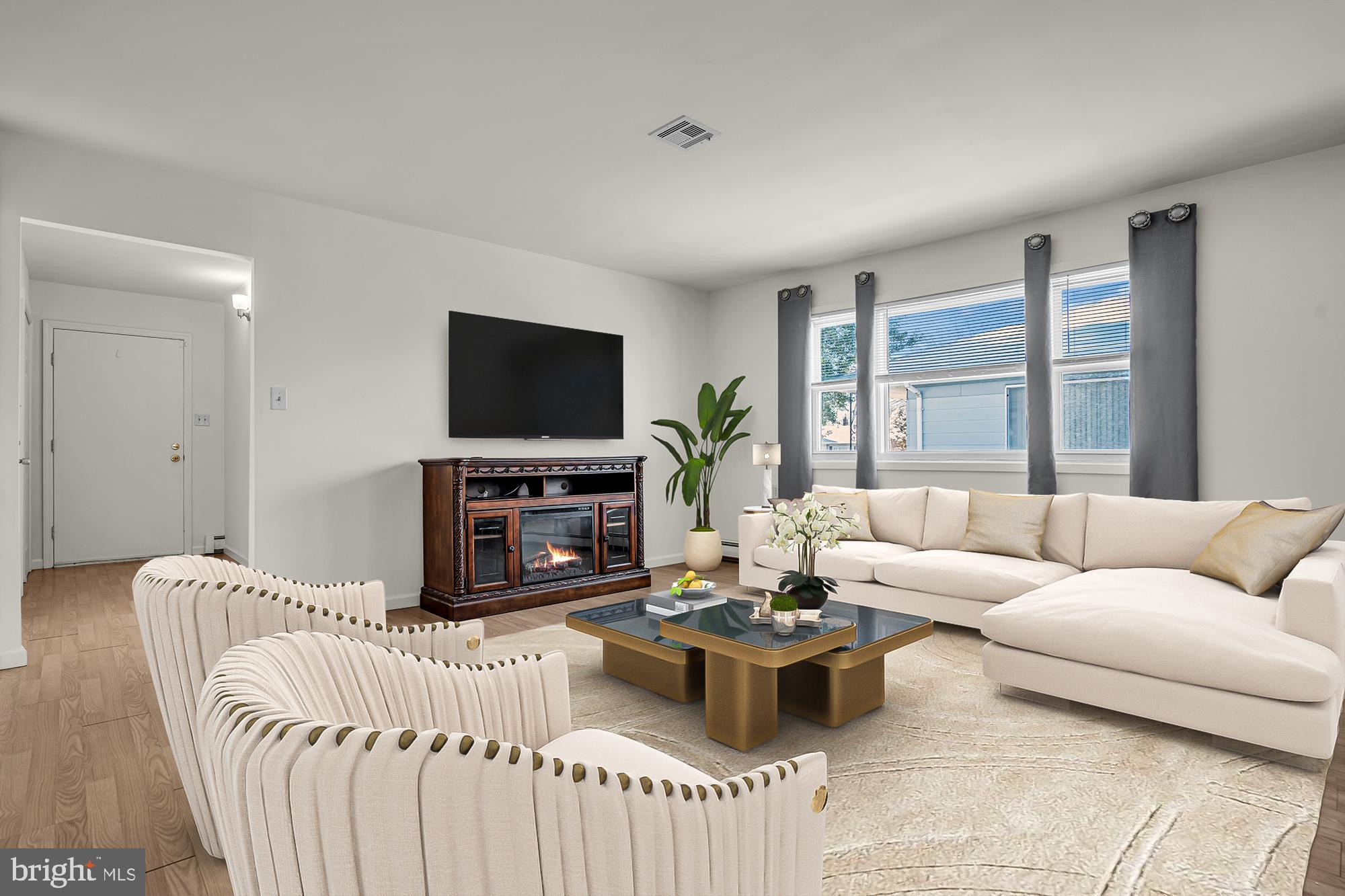 HOLIDAY CITY - BERKELEY - Residential