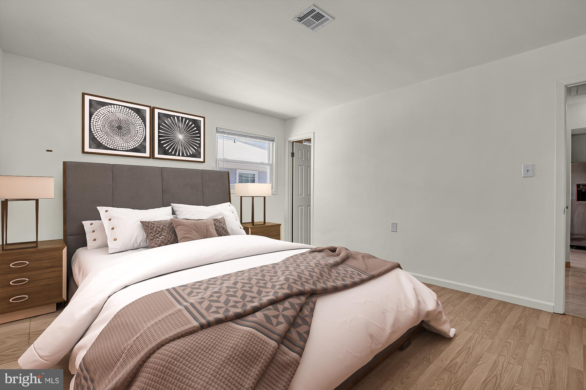 HOLIDAY CITY - BERKELEY - Residential