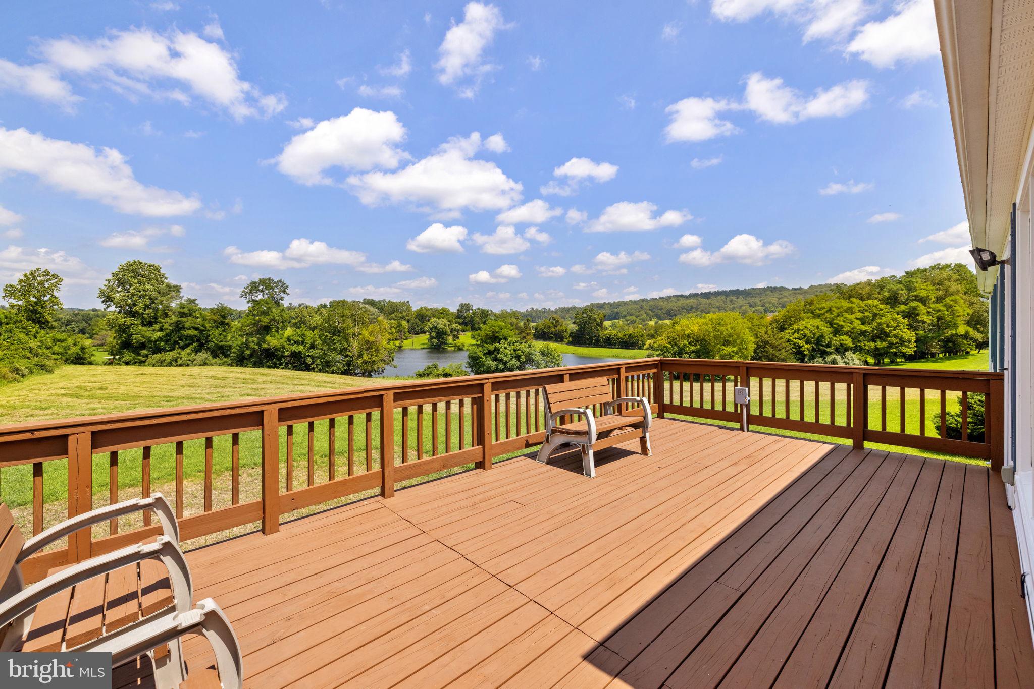 BELLEVUE FARMS - Residential