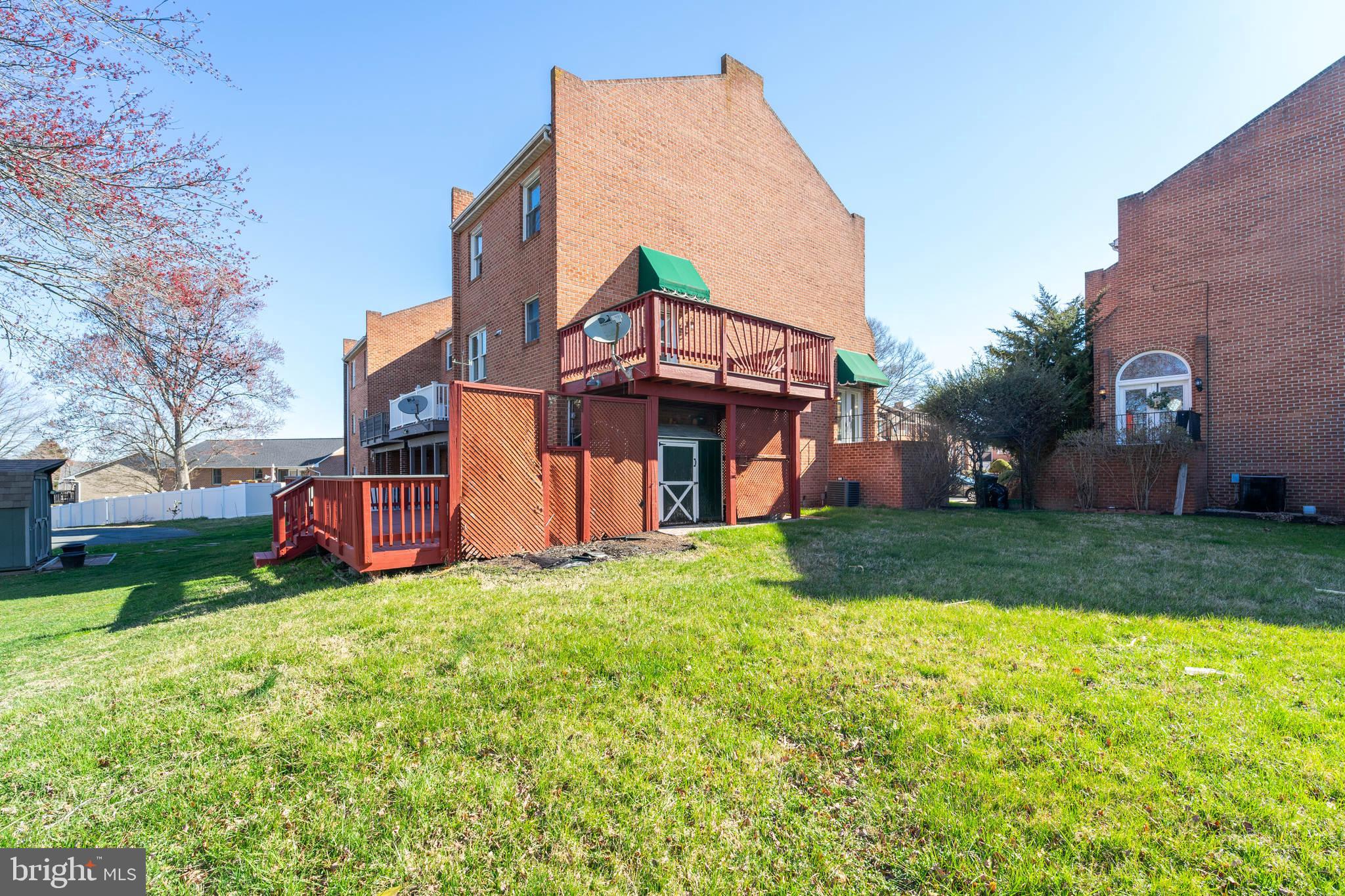 ARBOUR GREEN - Residential Lease