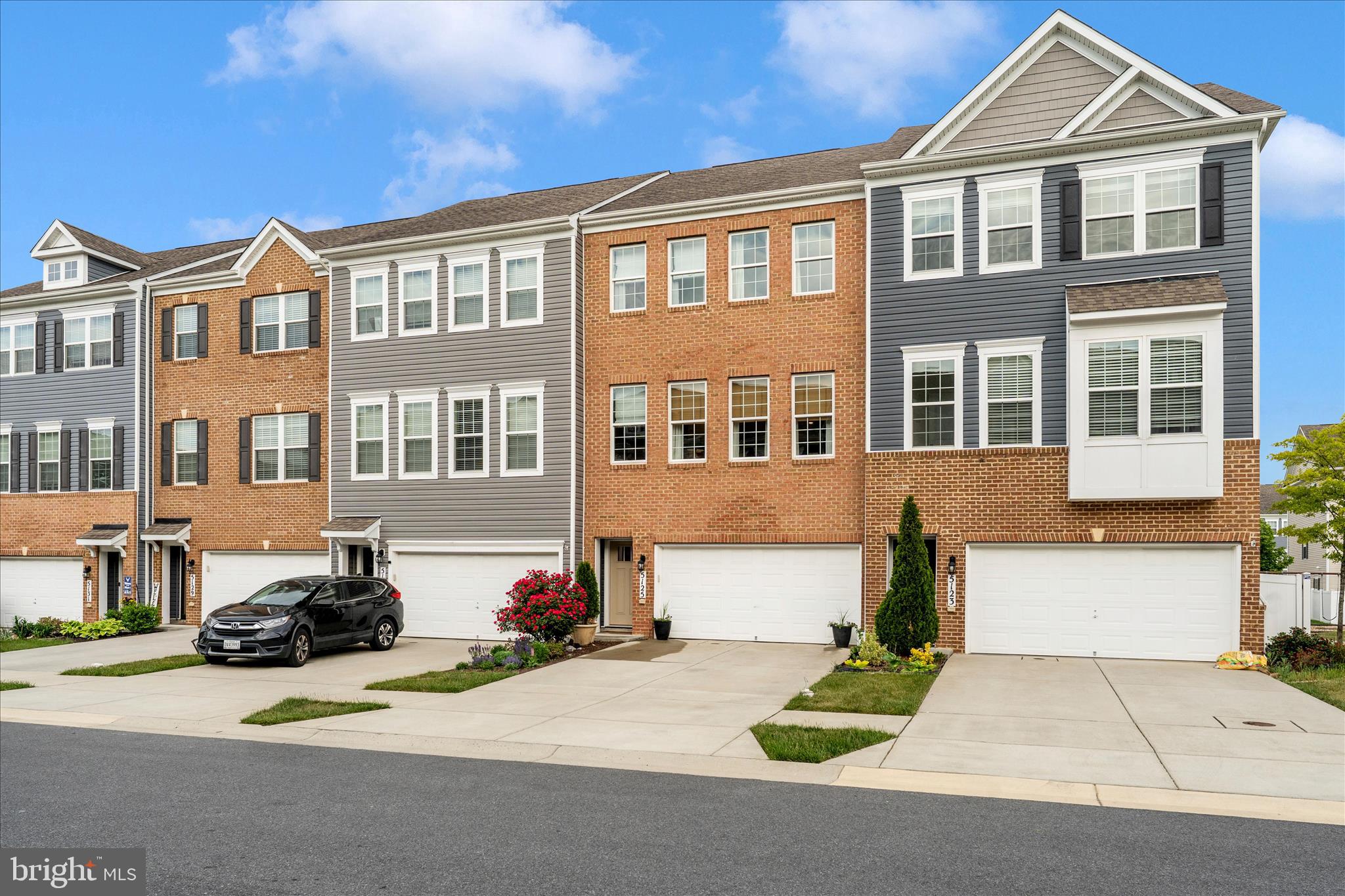 WESTVIEW SOUTH - Residential