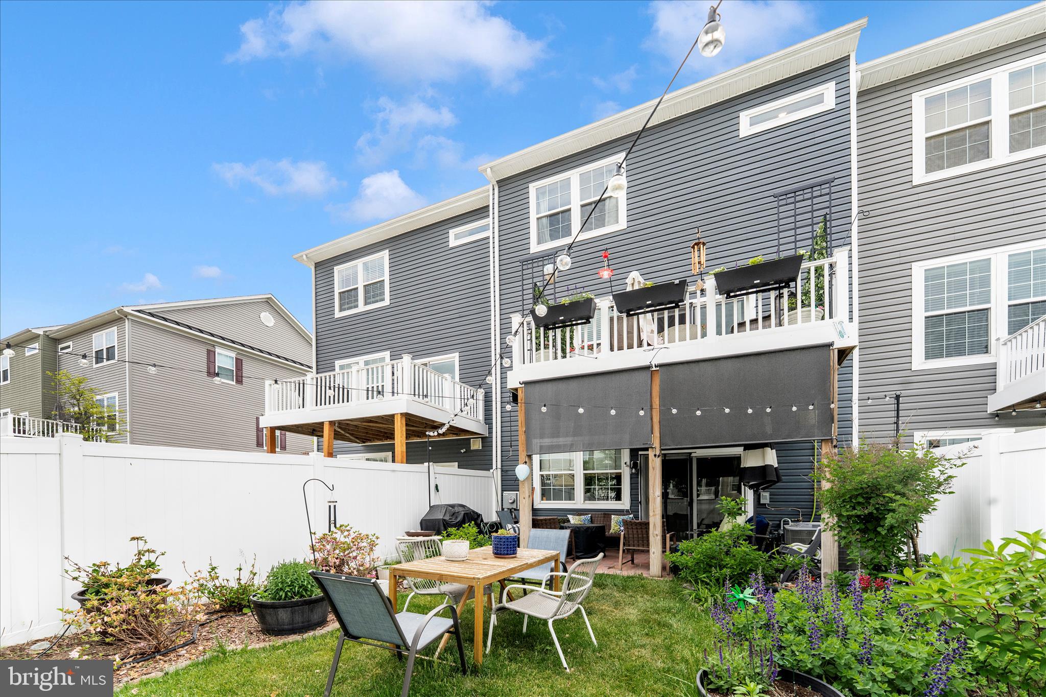 WESTVIEW SOUTH - Residential