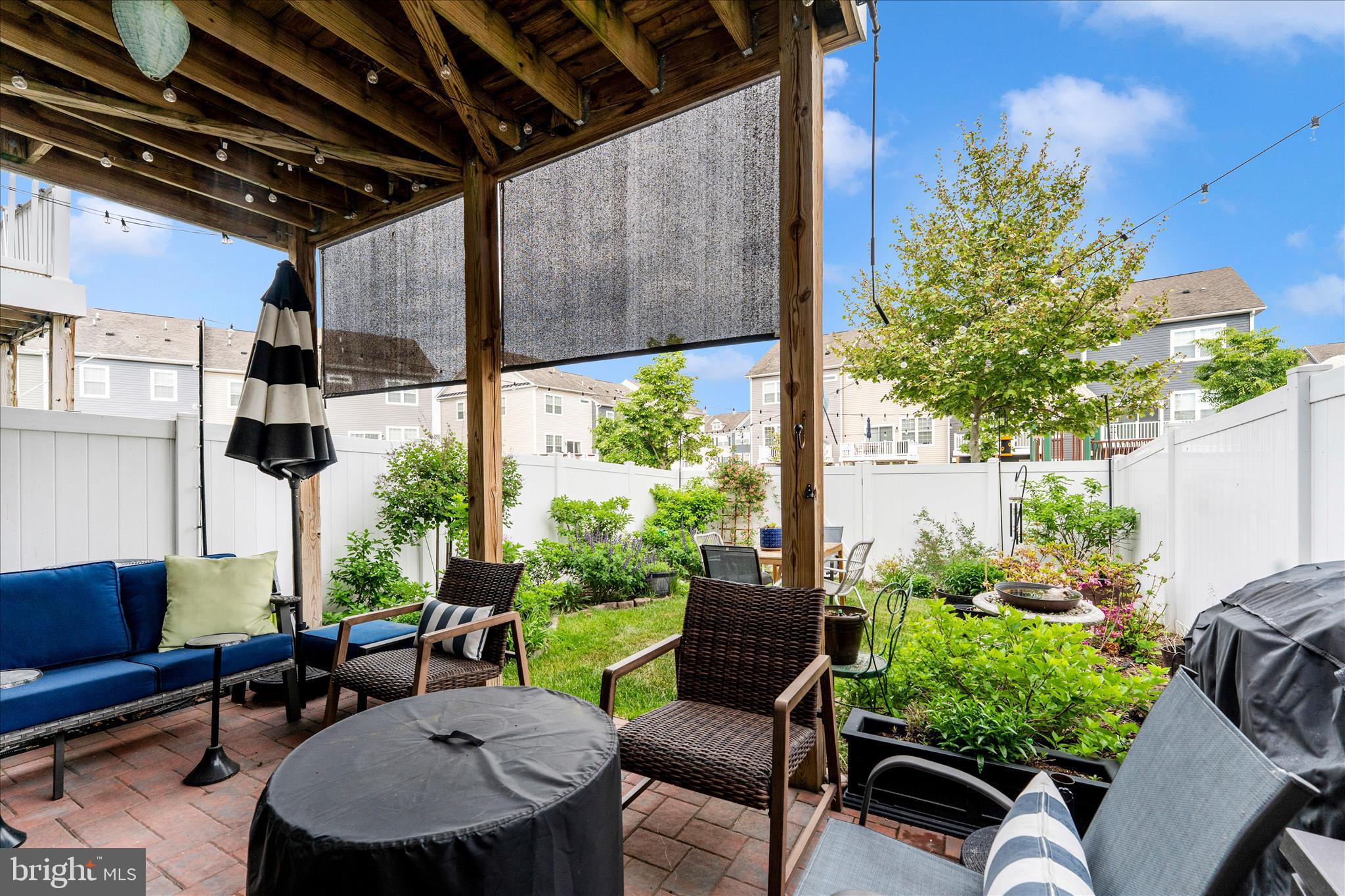 WESTVIEW SOUTH - Residential