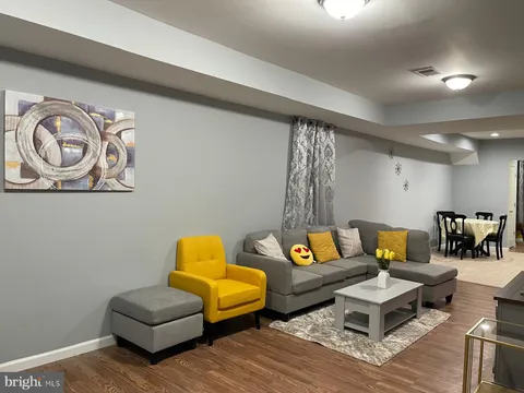 MLS: MDBA2158452