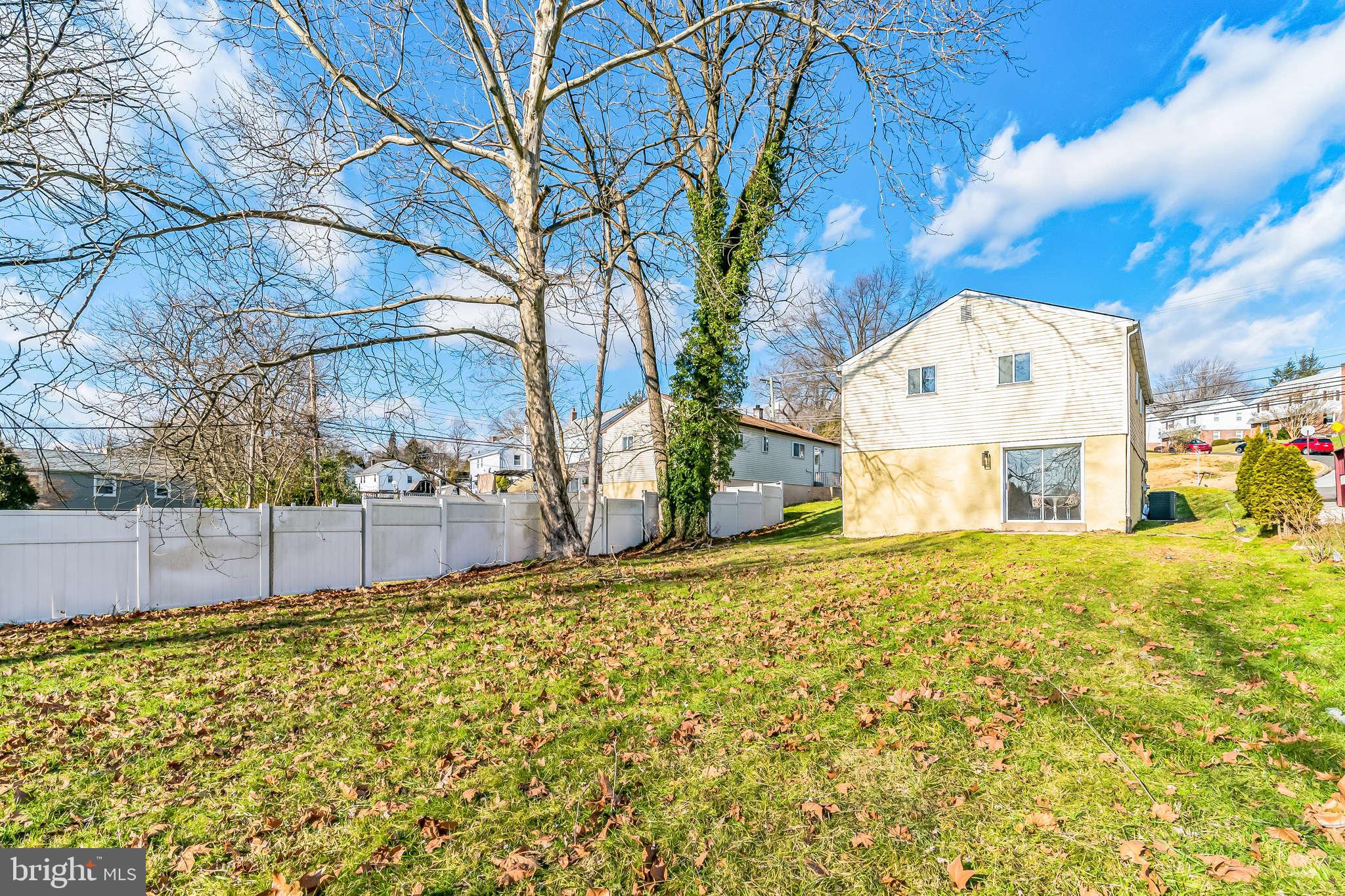 WILLOW GROVE - Residential