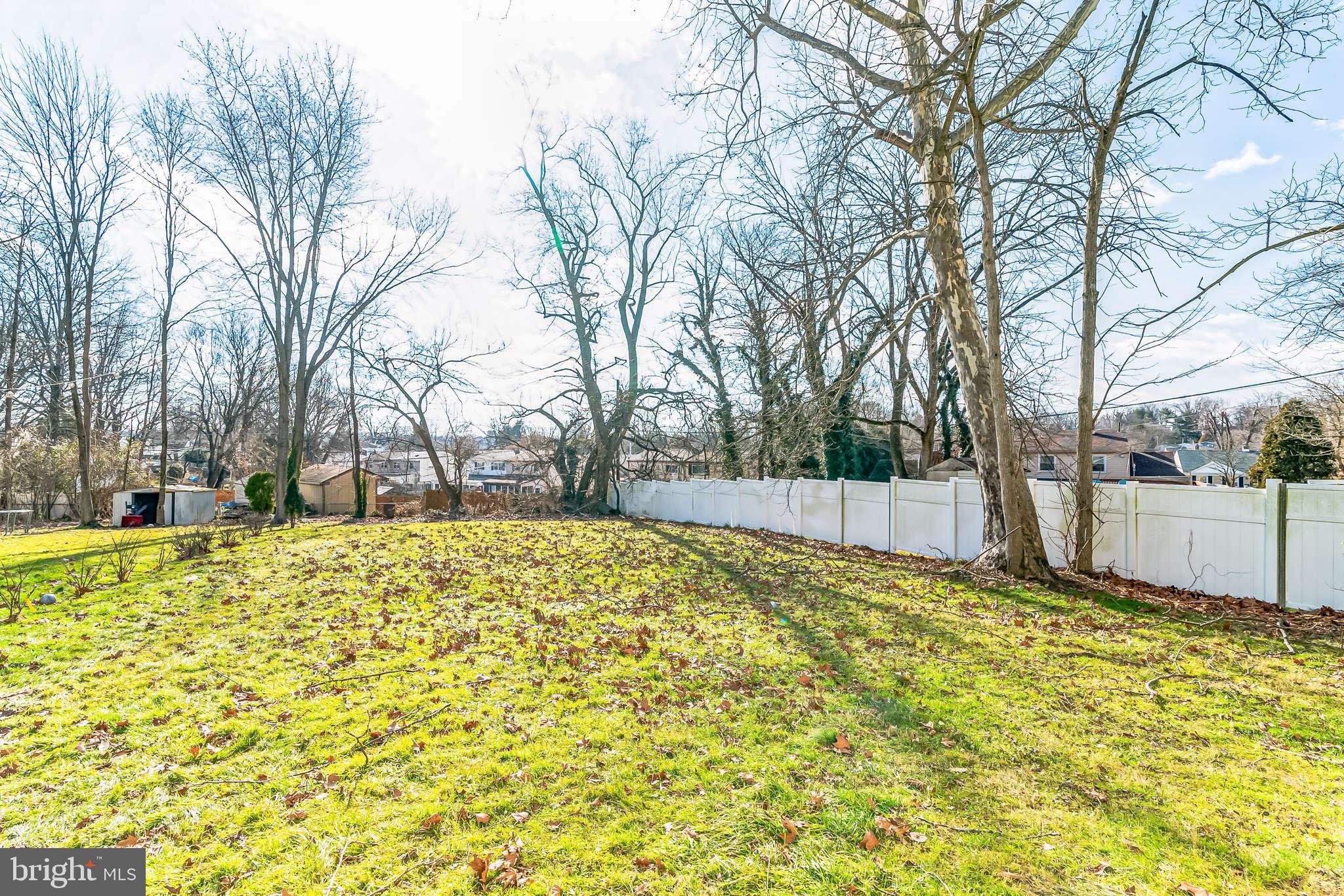 WILLOW GROVE - Residential