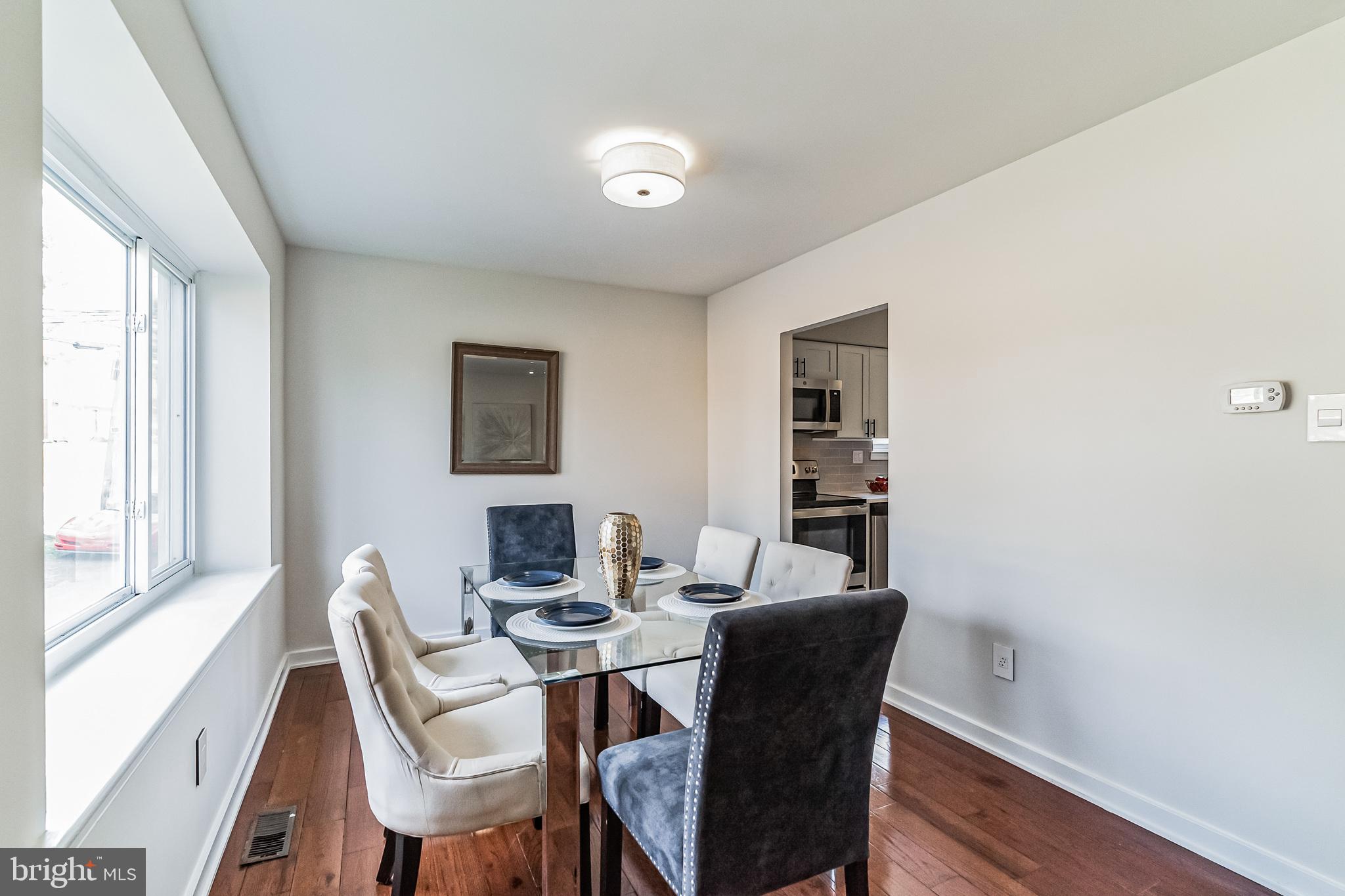 WILLOW GROVE - Residential