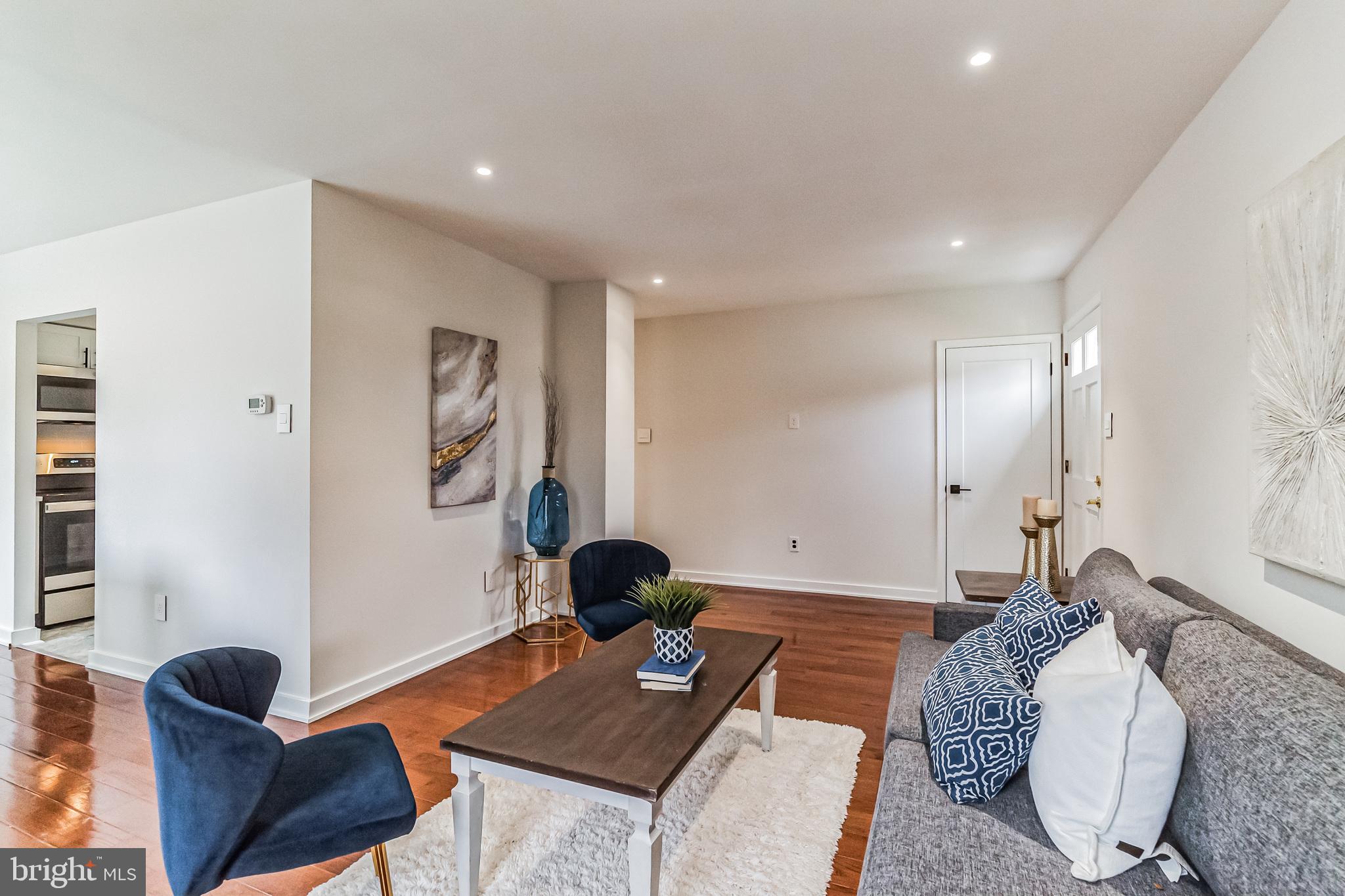 WILLOW GROVE - Residential