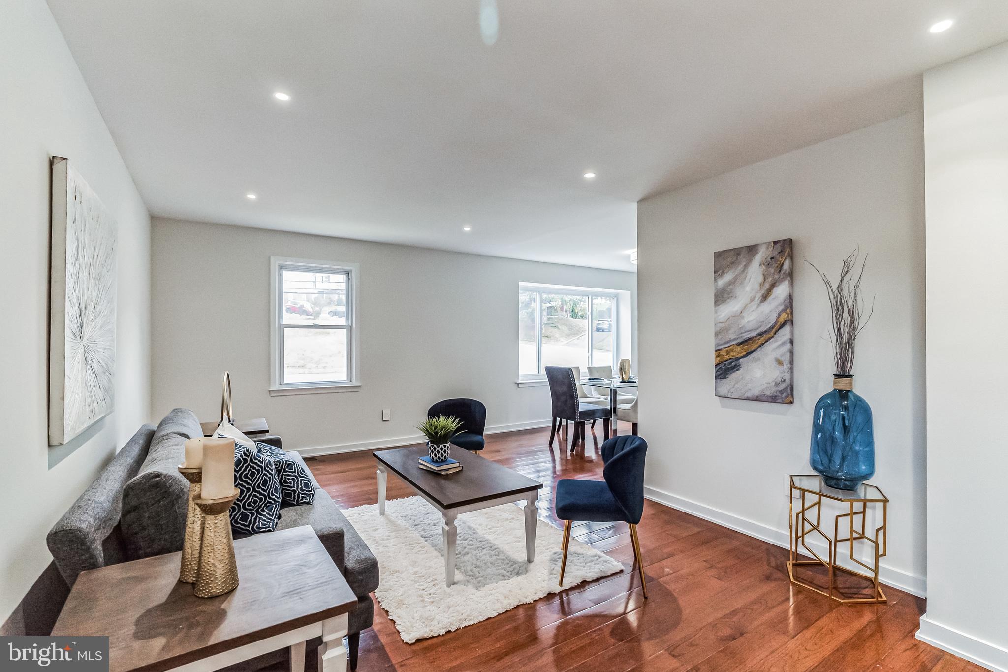 WILLOW GROVE - Residential