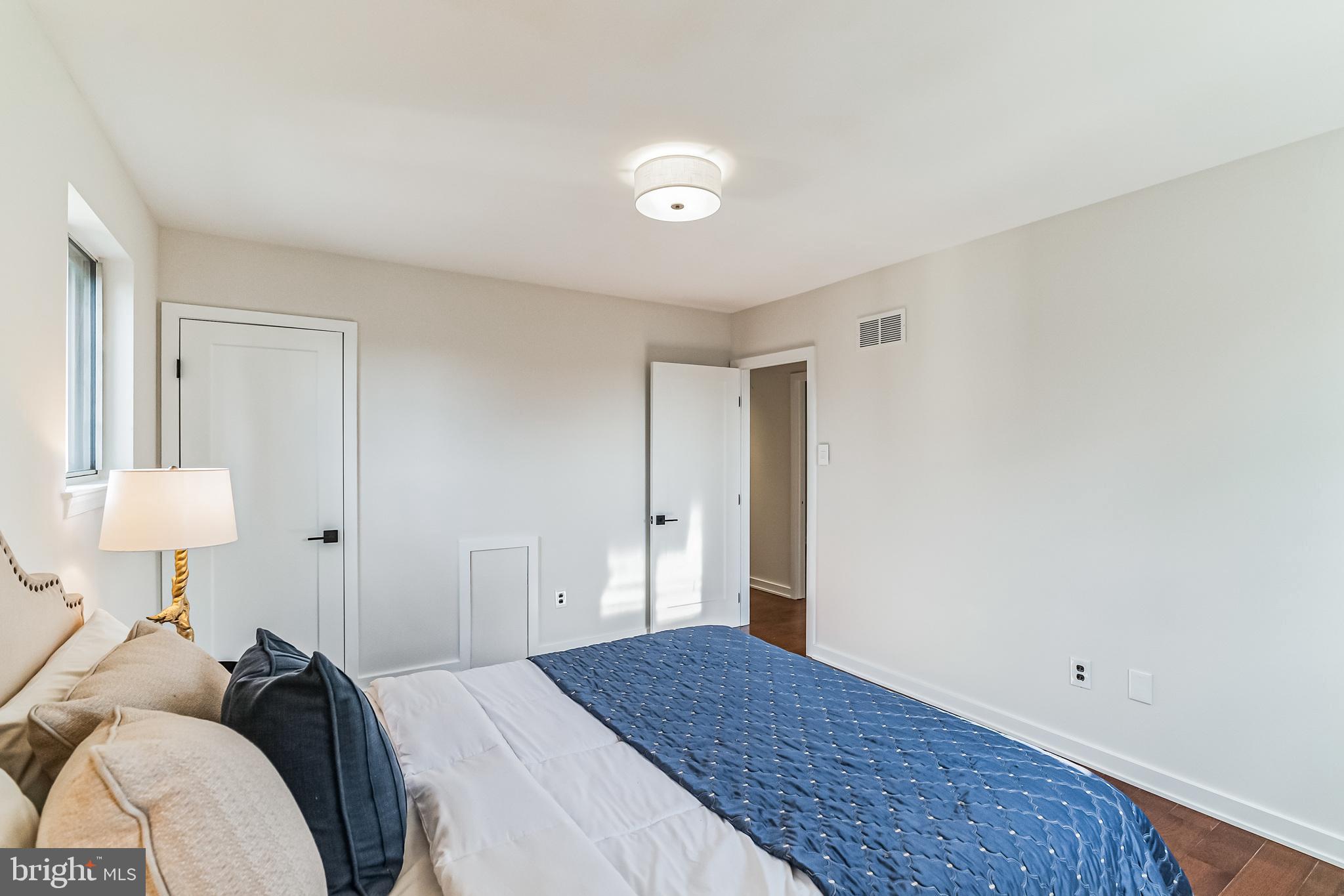 WILLOW GROVE - Residential