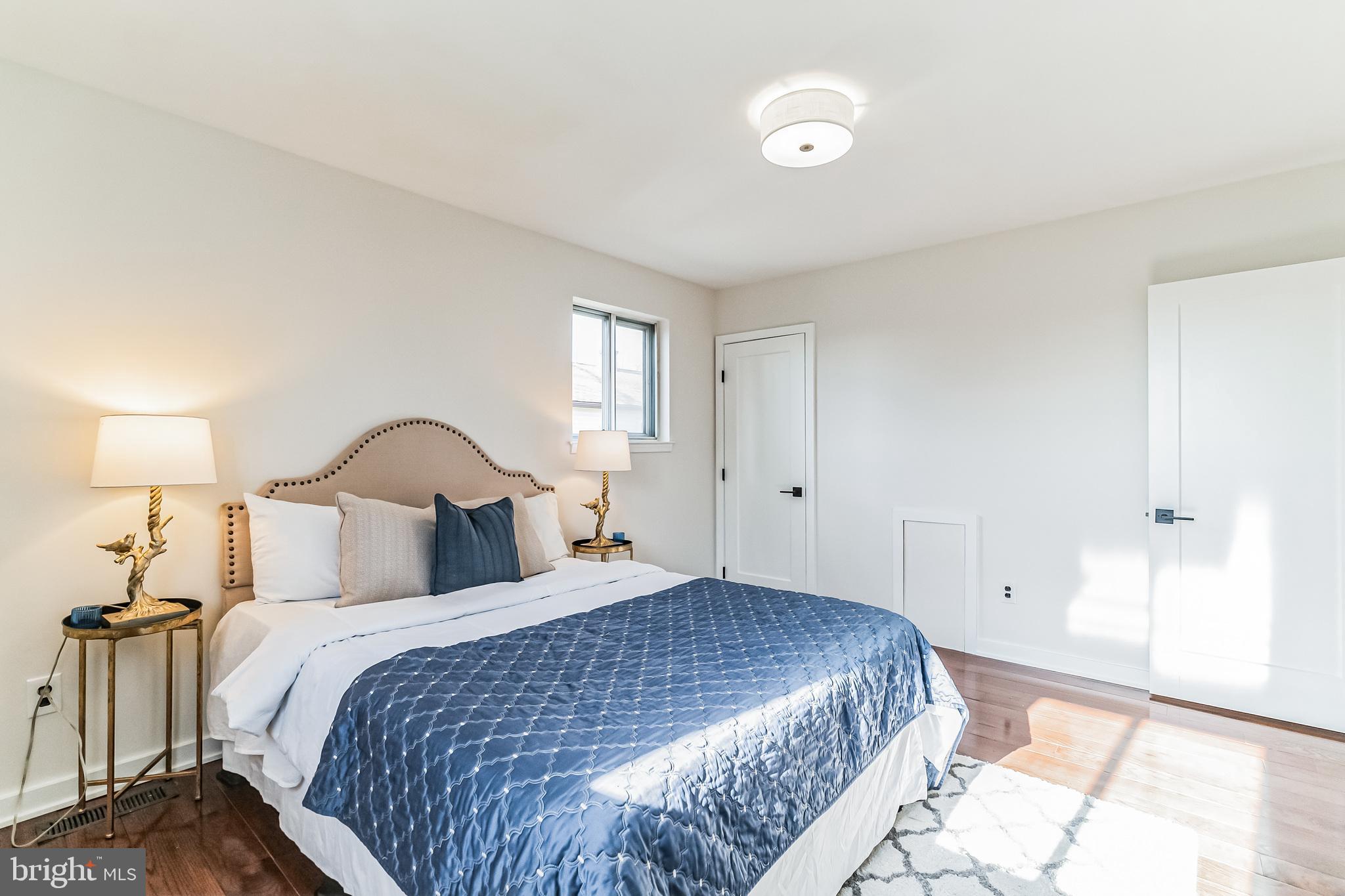 WILLOW GROVE - Residential