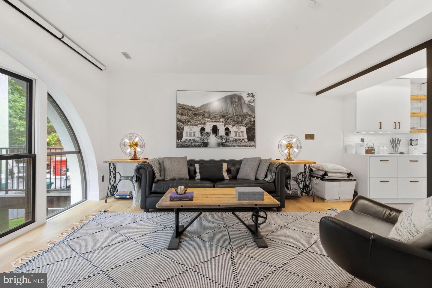 2701 HUME DRIVE 400