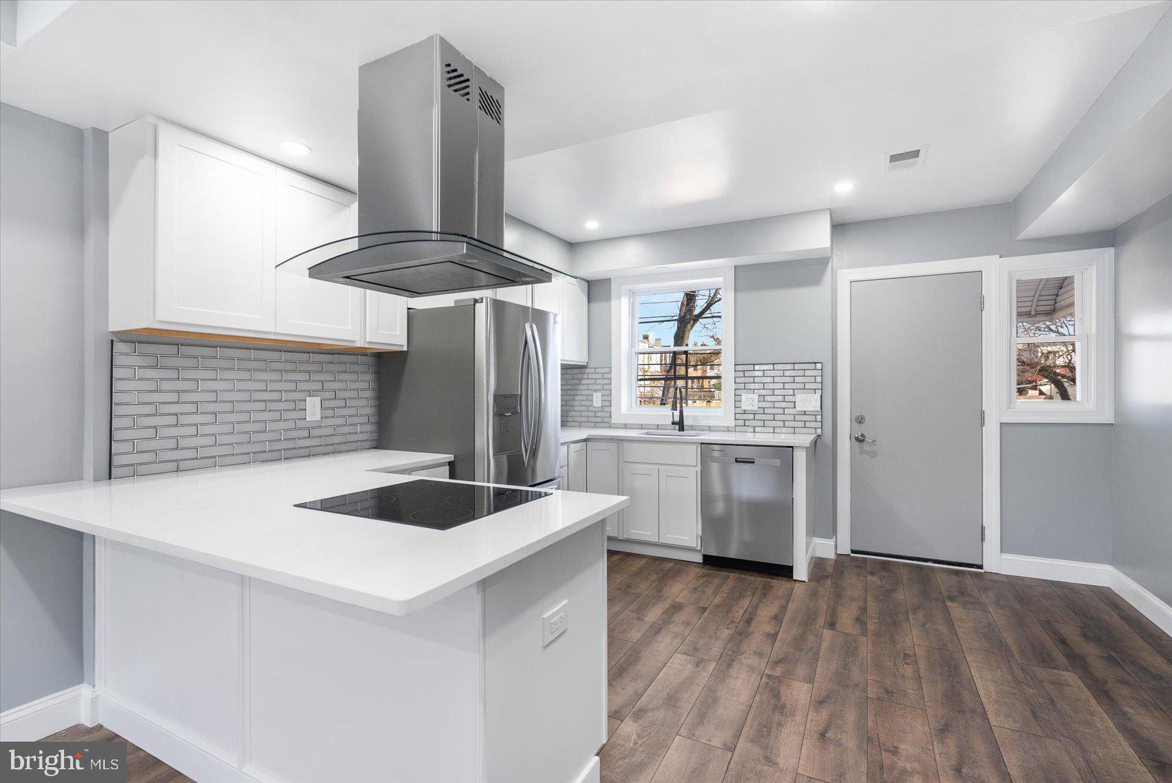 PARK HEIGHTS - Residential