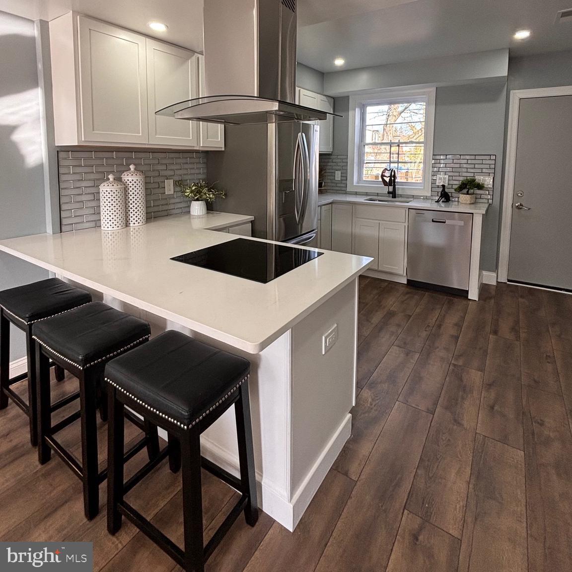 PARK HEIGHTS - Residential