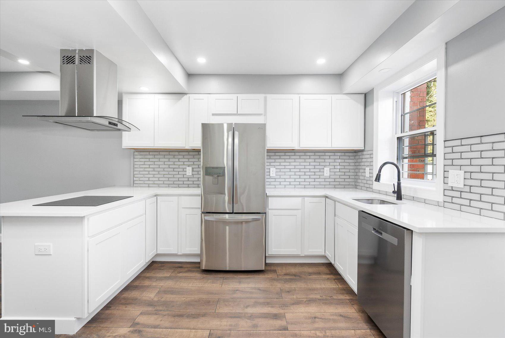 PARK HEIGHTS - Residential