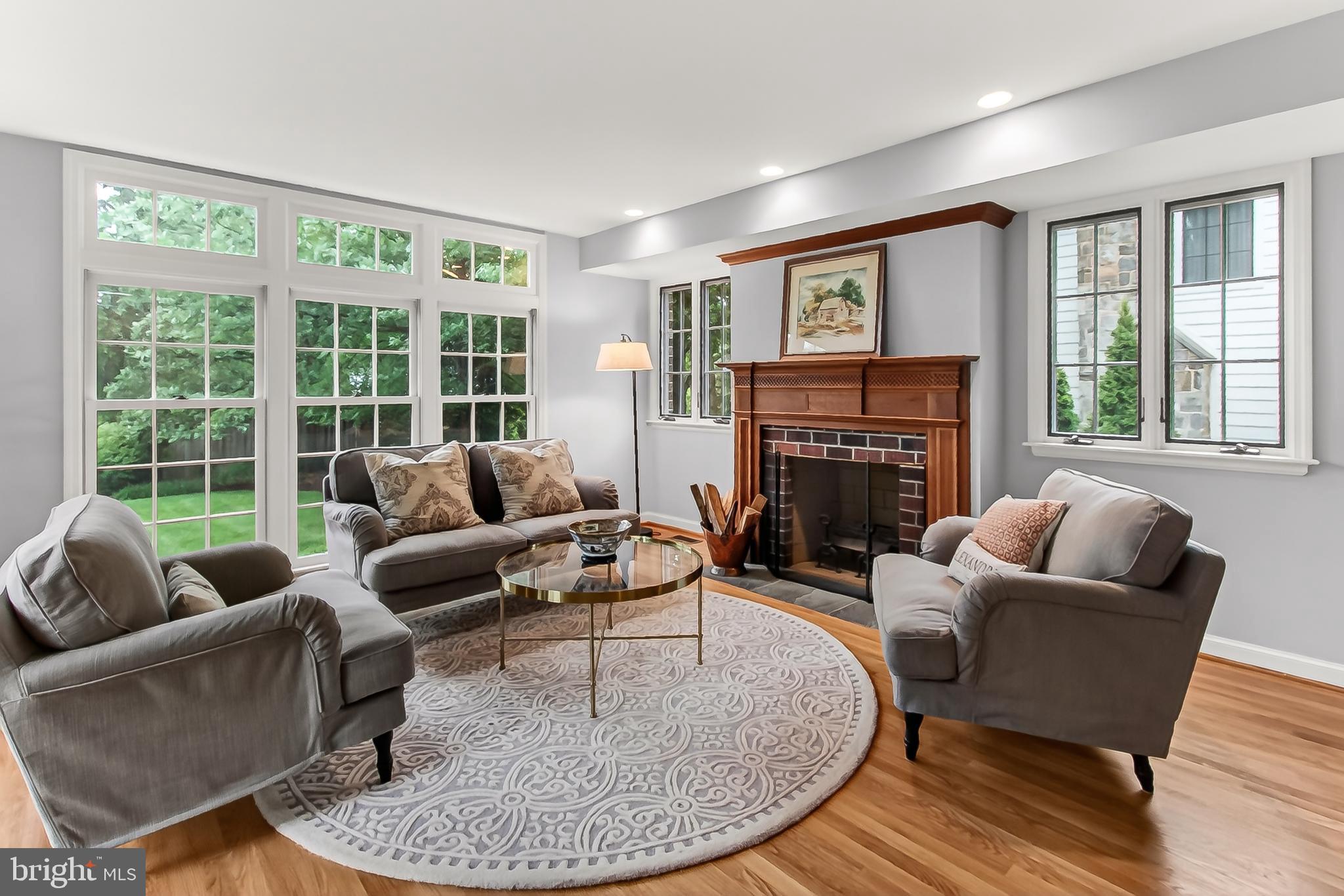 BEVERLY HILLS - Residential