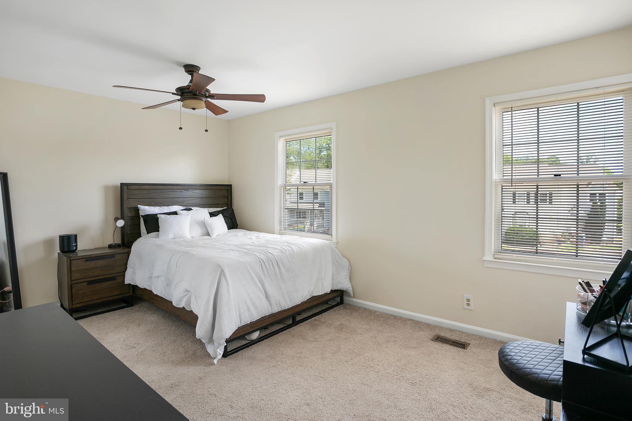 STAFFORD MEADOWS - Residential