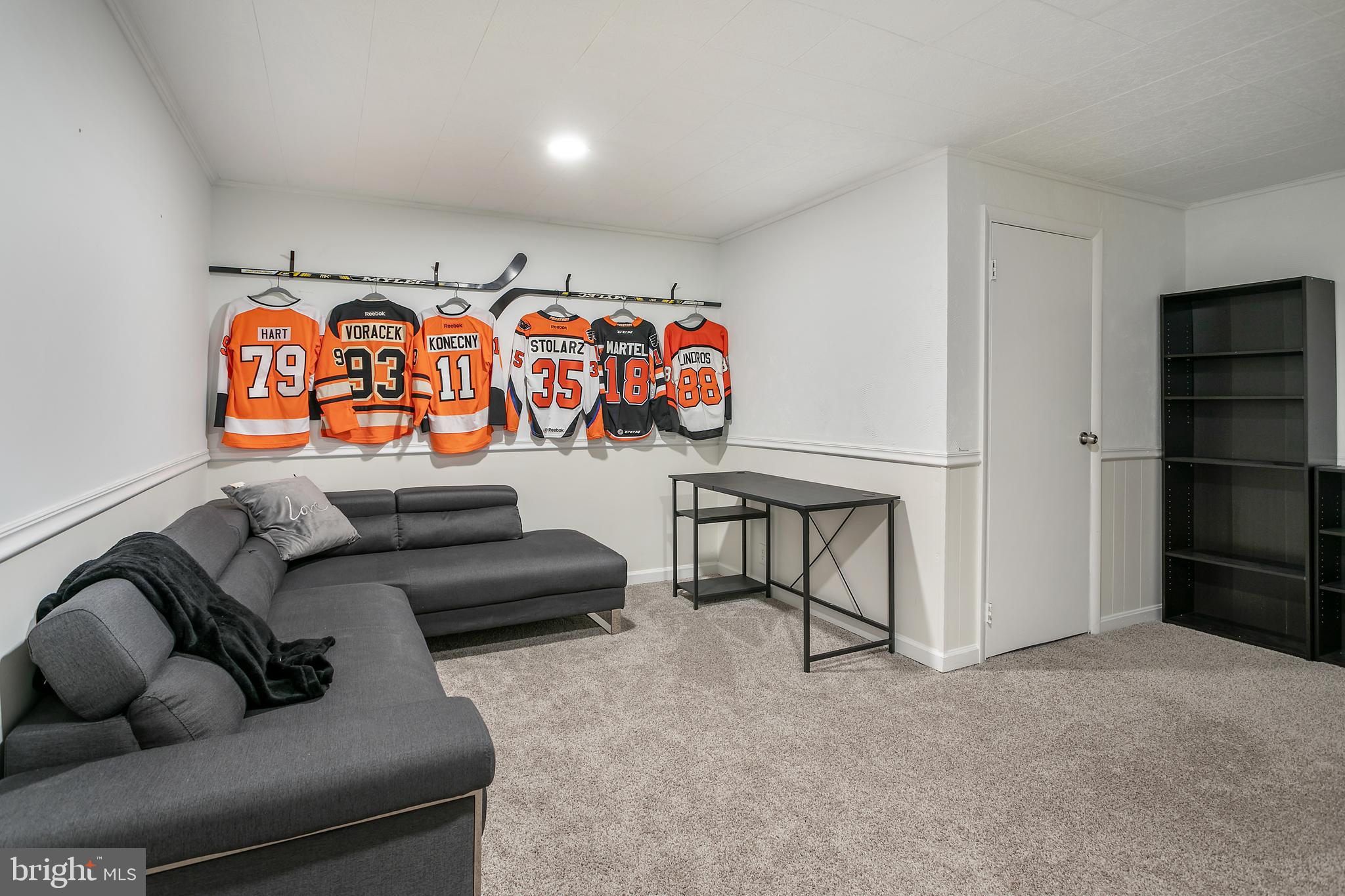 STAFFORD MEADOWS - Residential