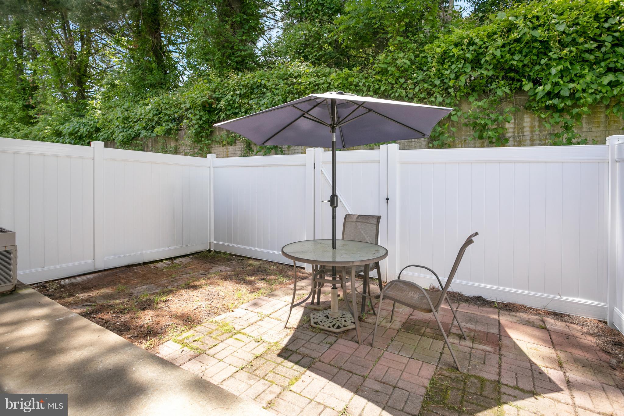 STAFFORD MEADOWS - Residential