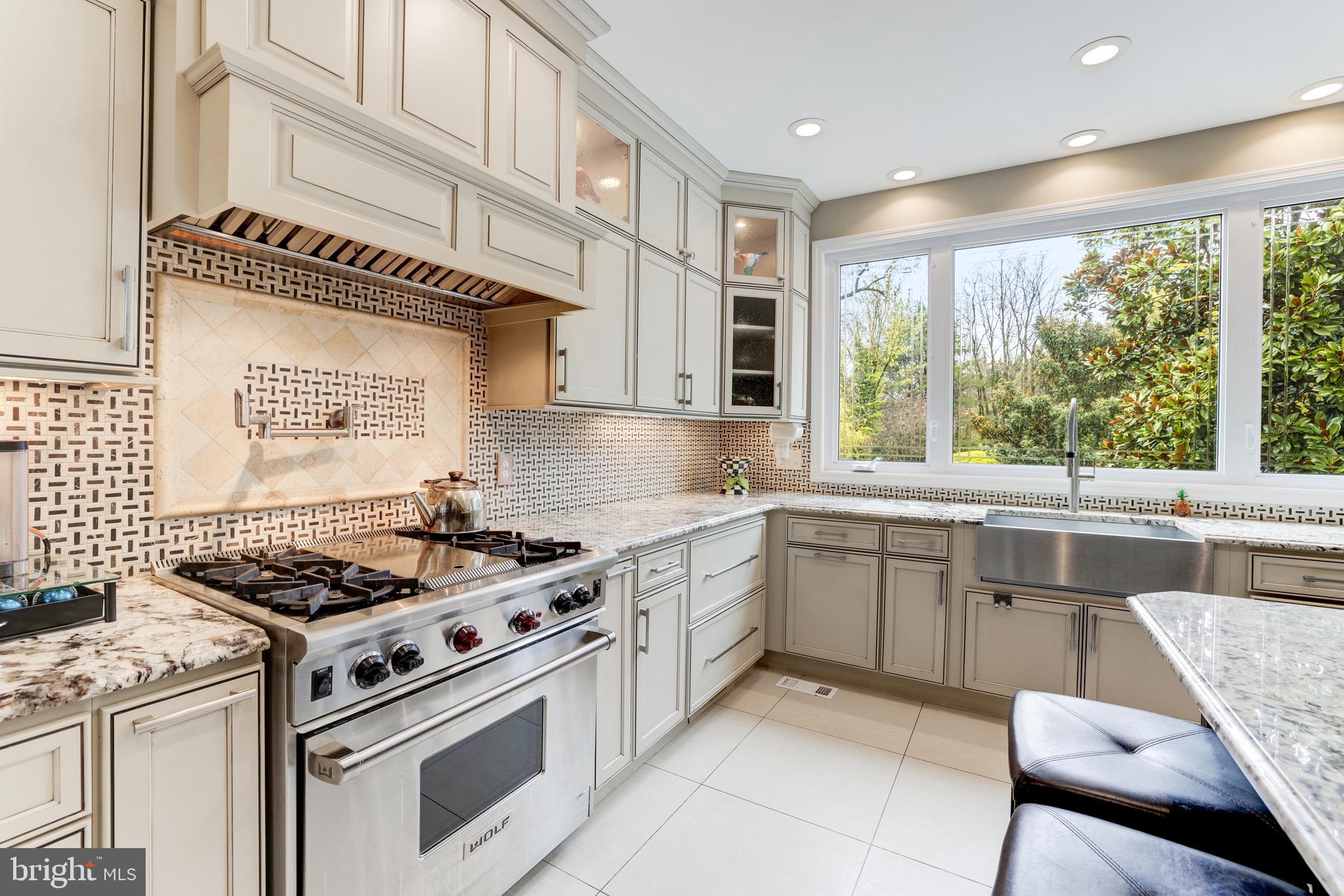 SENECA GATE - Residential