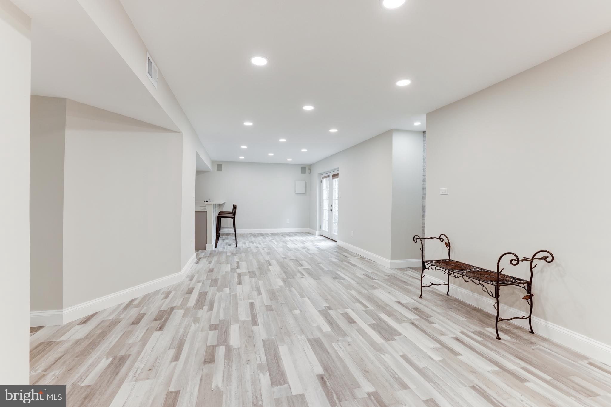 SENECA GATE - Residential