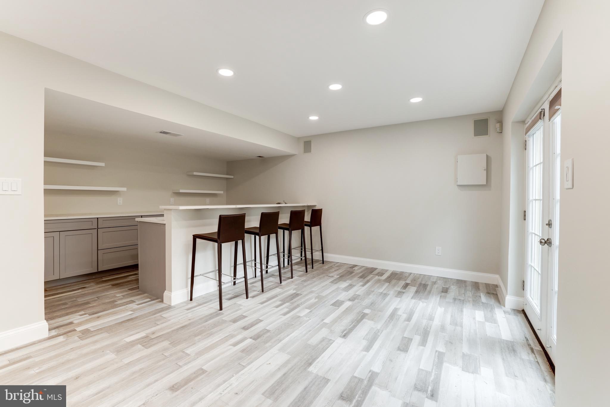 SENECA GATE - Residential