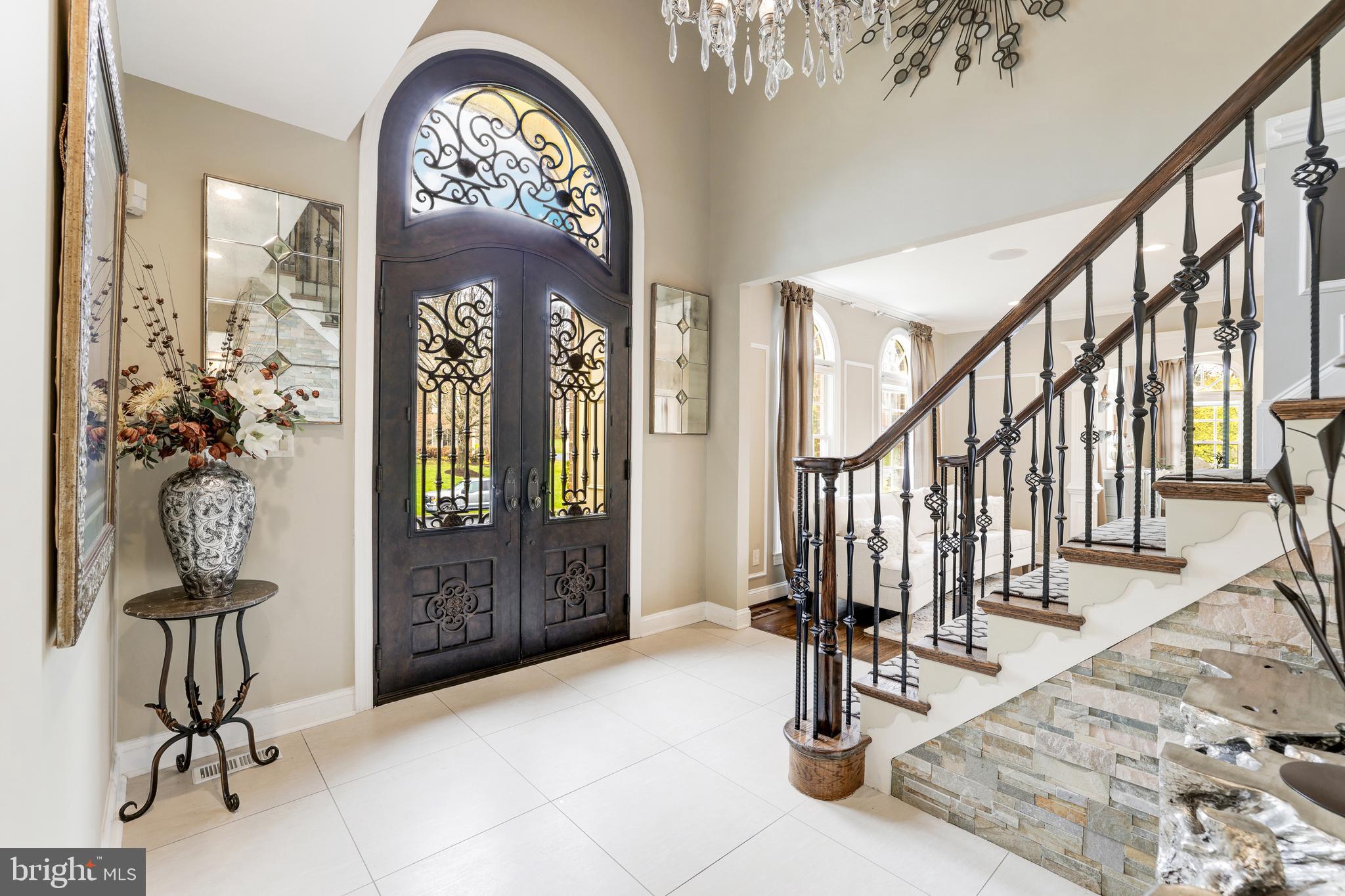 SENECA GATE - Residential